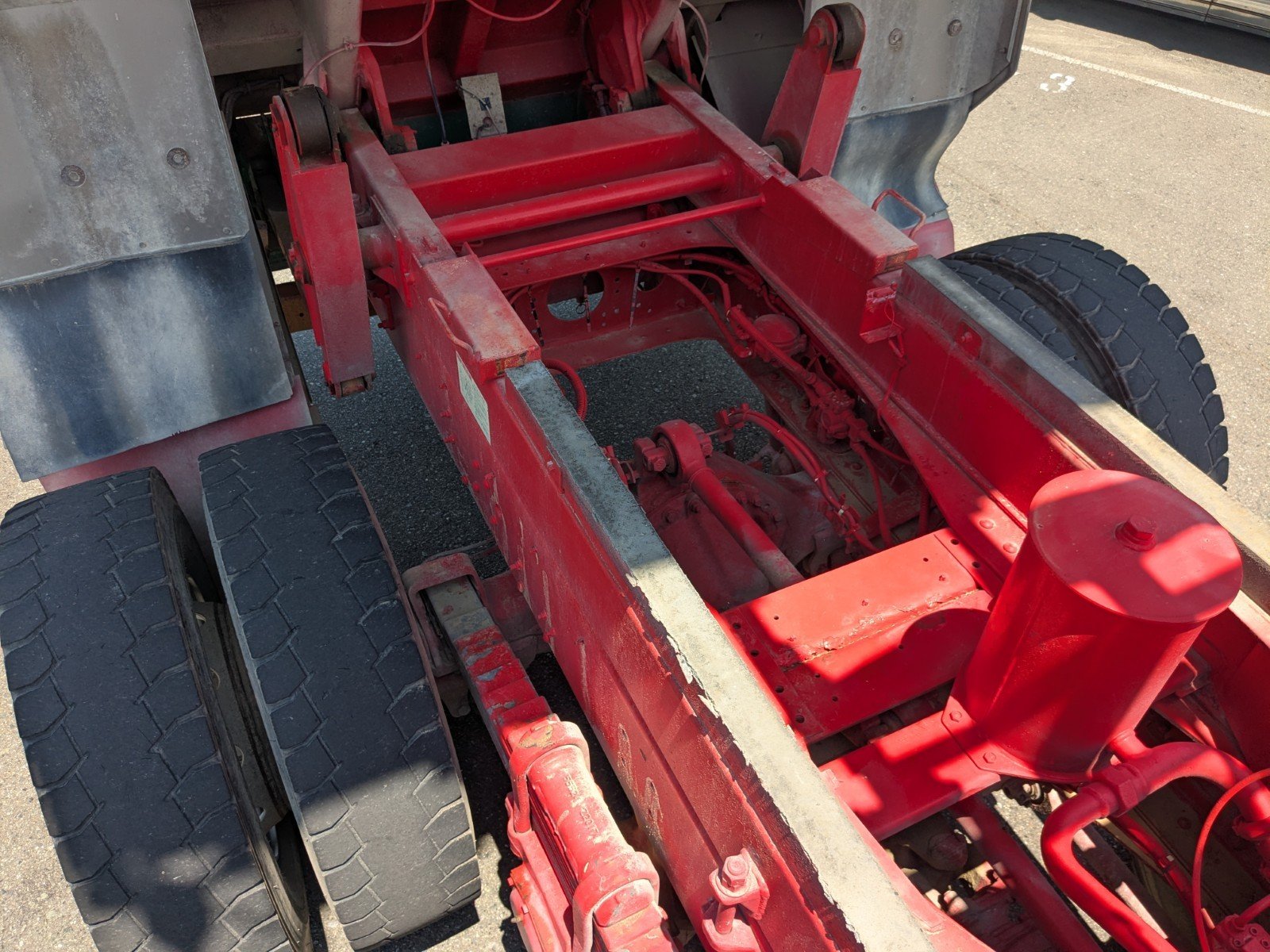 vehicle_image_20260515101934655tbLqH9a.jpg
