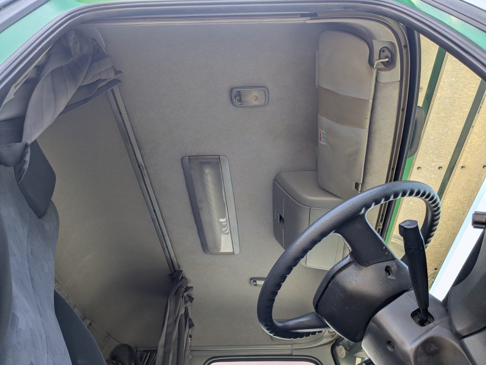 vehicle_image_202605151019346NcpdApTud.jpg