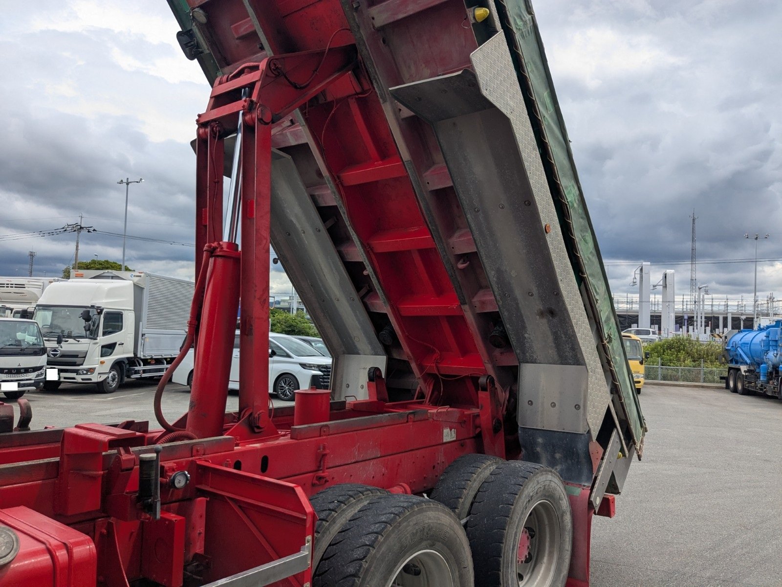 vehicle_image_202606061544186UUHtUleJw.jpg