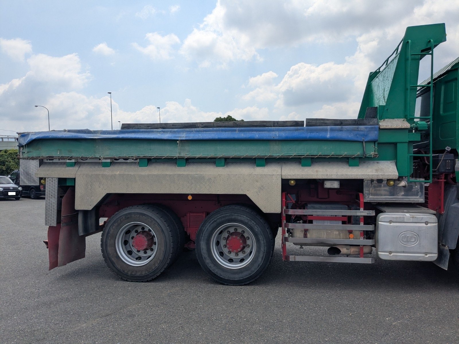 vehicle_image_20260603104452RlBITNTVvu.jpg