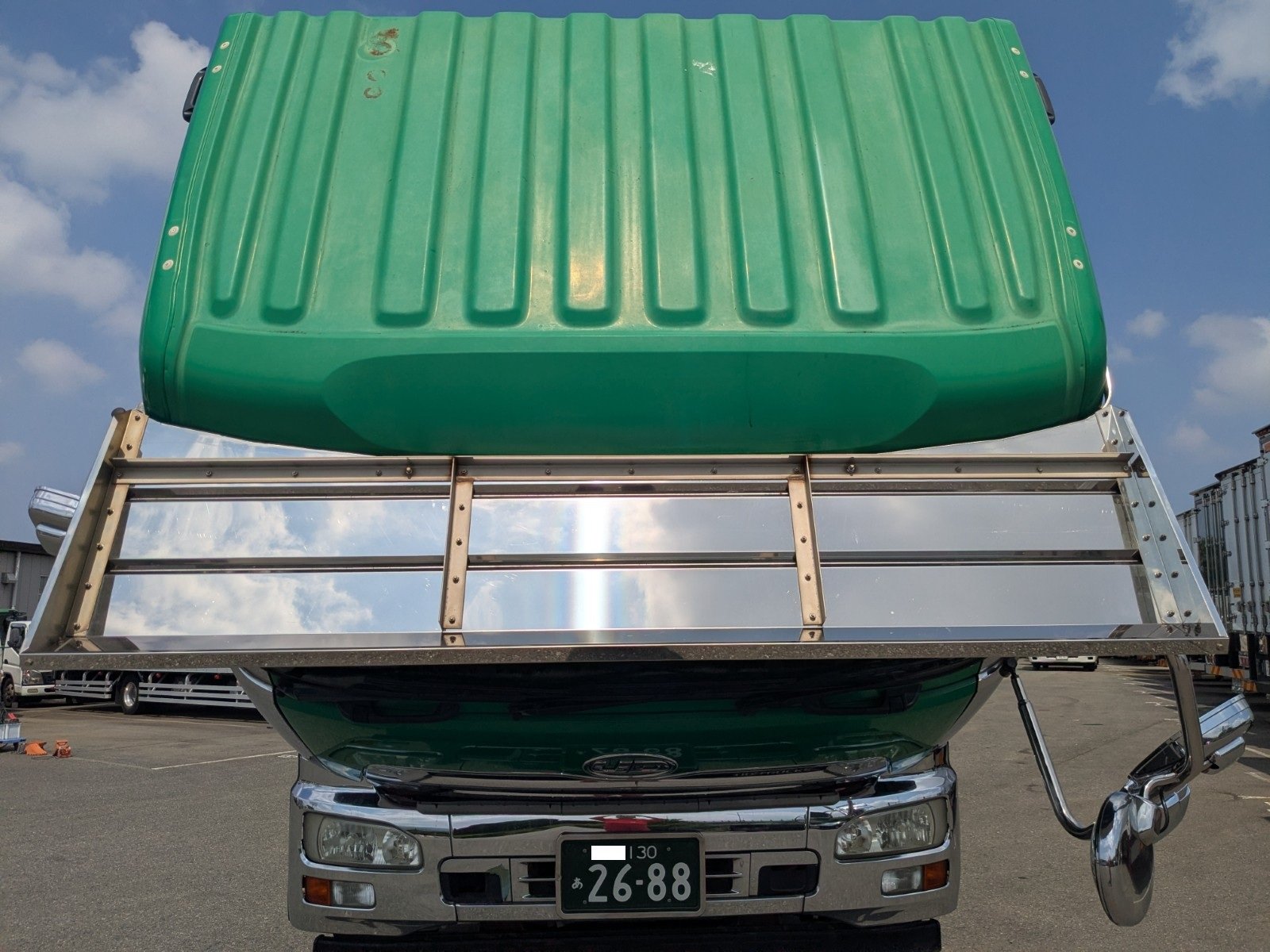 vehicle_image_20260603104452bX10HT01kx.jpg