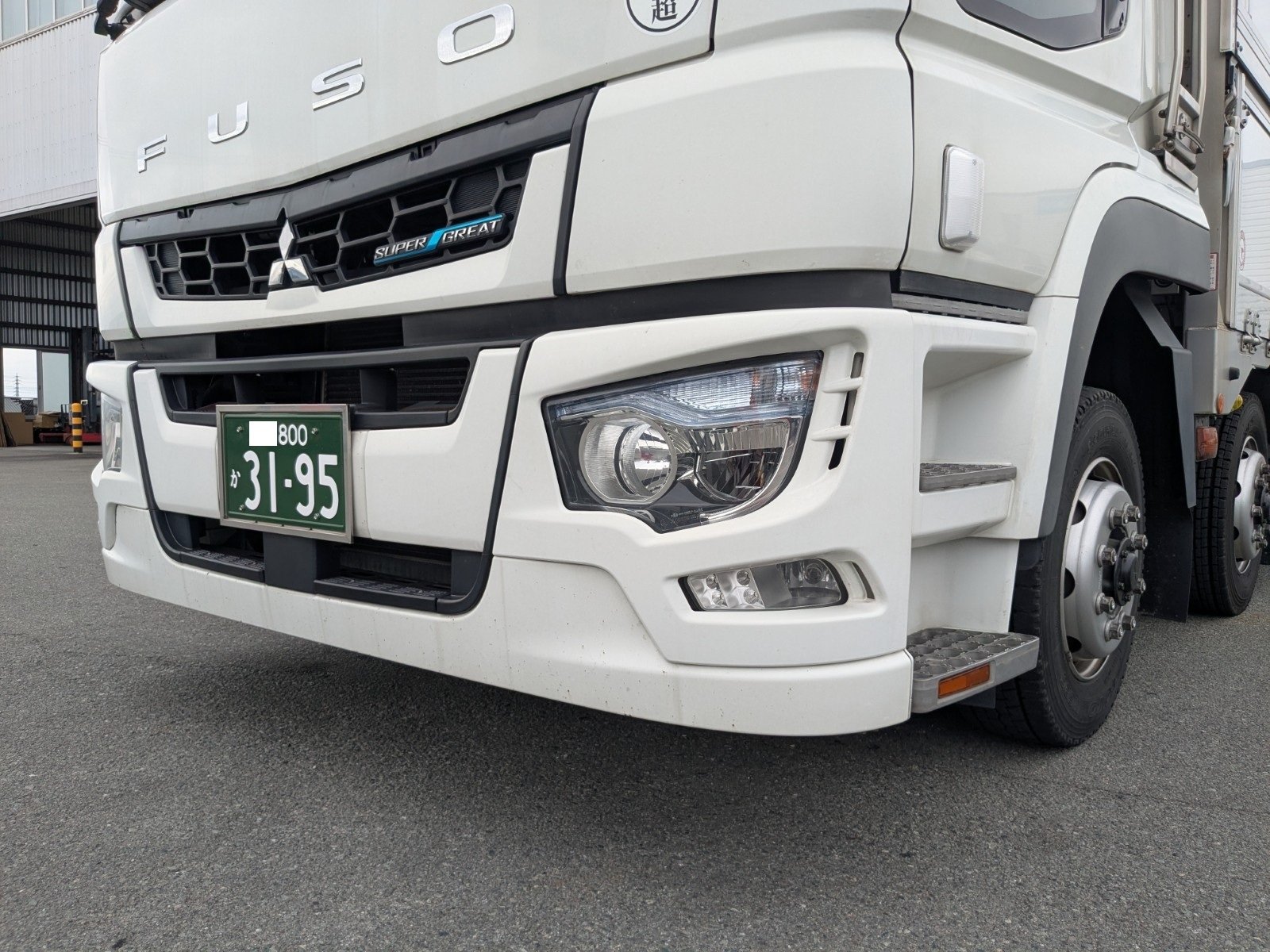 vehicle_image_20260527113507iszYnaKpUd.jpg