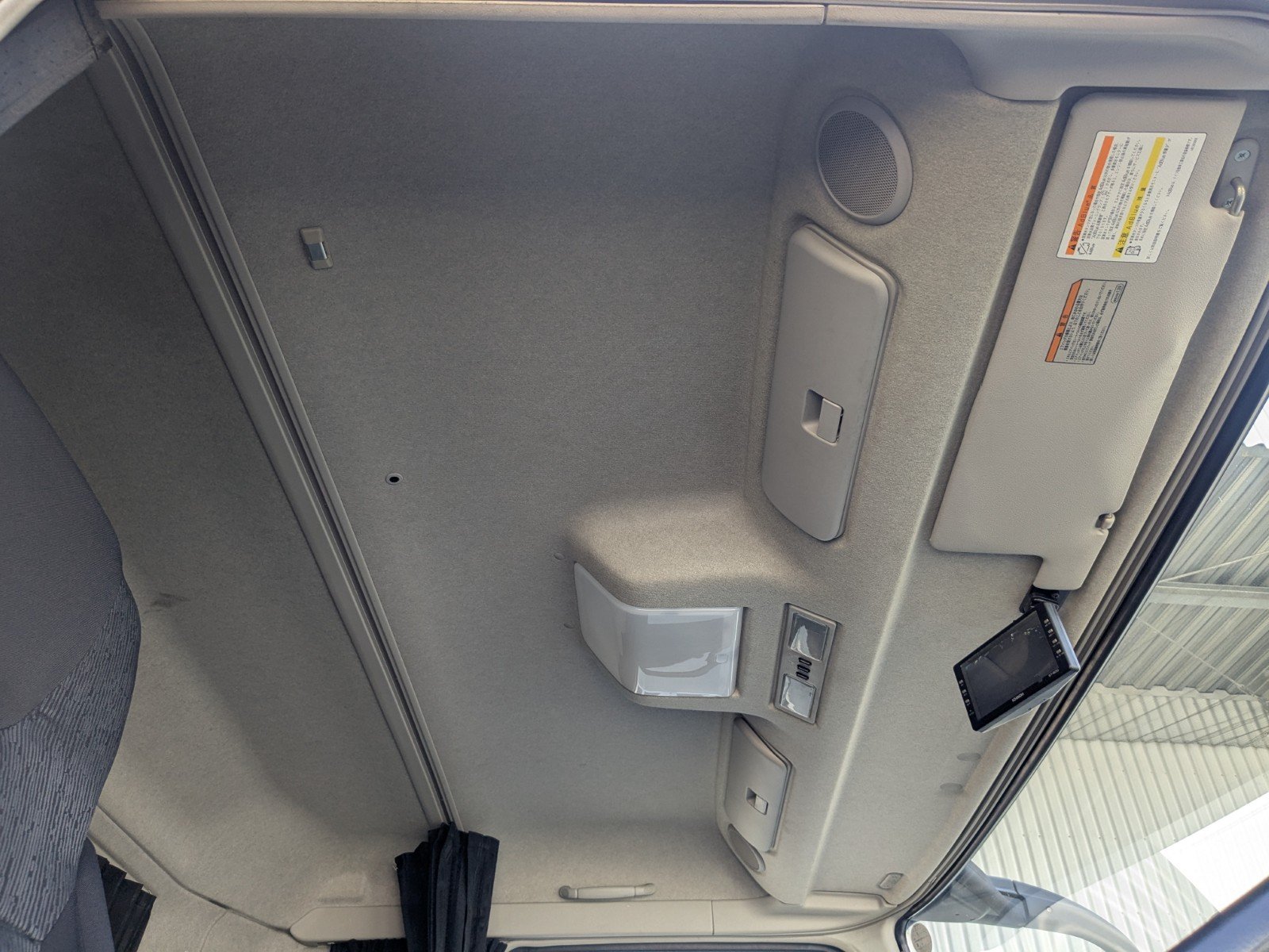 vehicle_image_20260515095658v7L1iBMUuy.jpg
