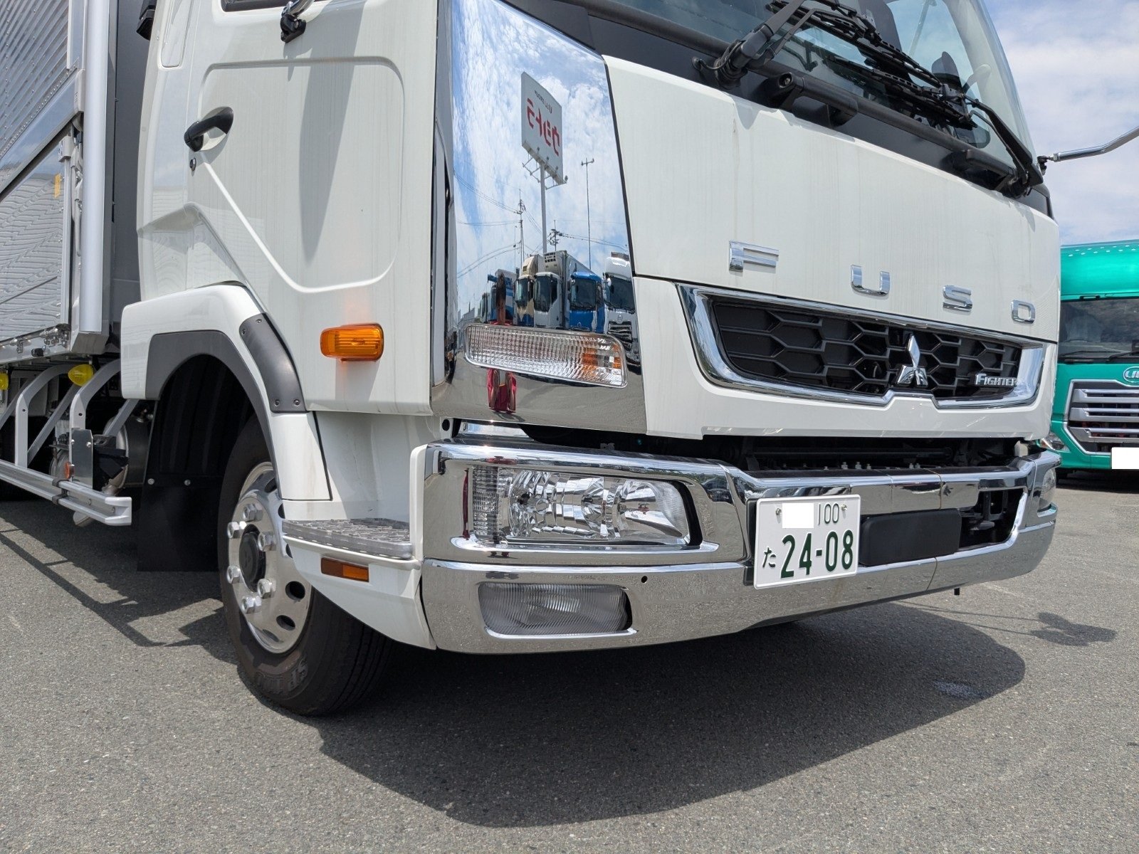 vehicle_image_20260612173931P3UWG5hUg7.jpg