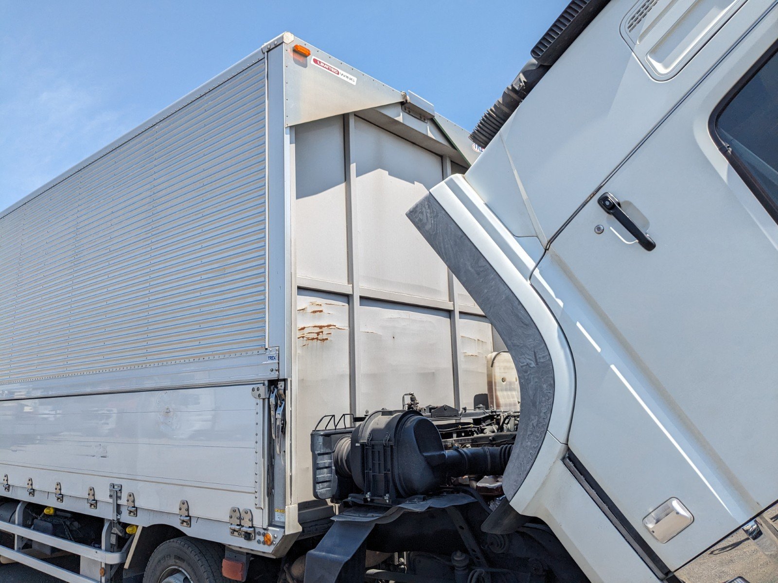 vehicle_image_20260518171225Rlb4Byzt3m.jpg