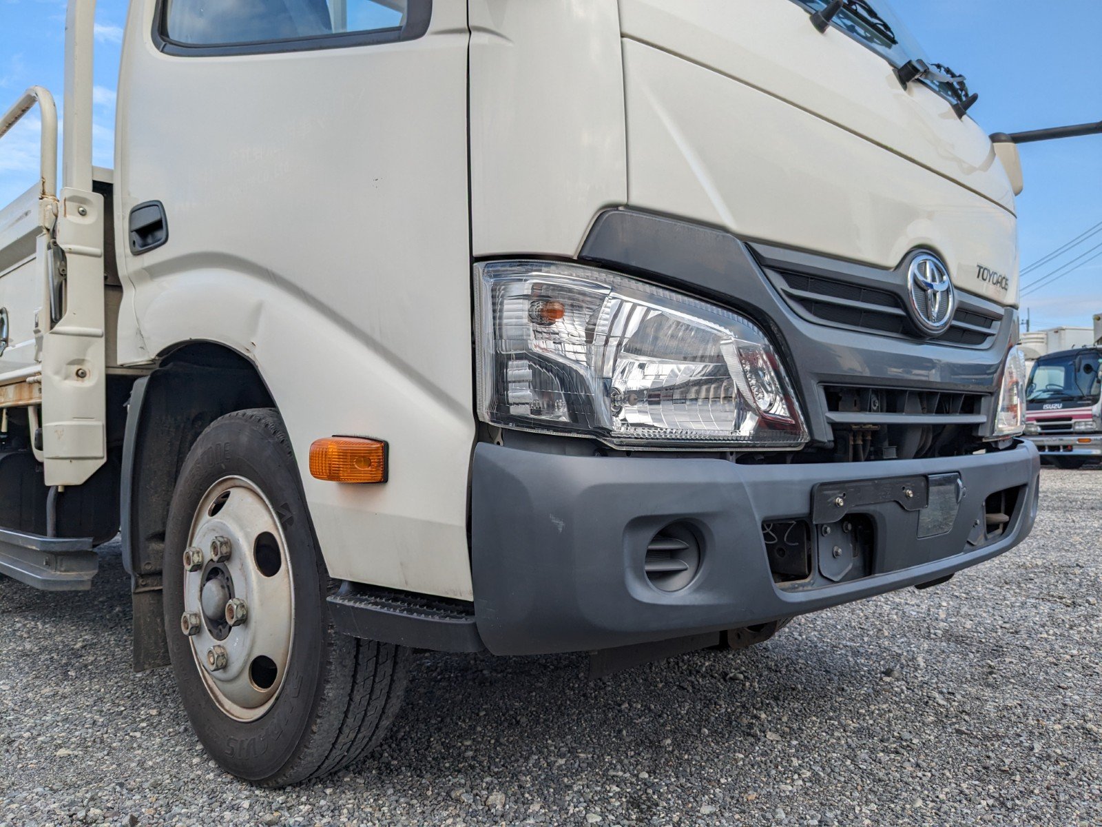 vehicle_image_20260612092224wJBaWxnIl5.jpg