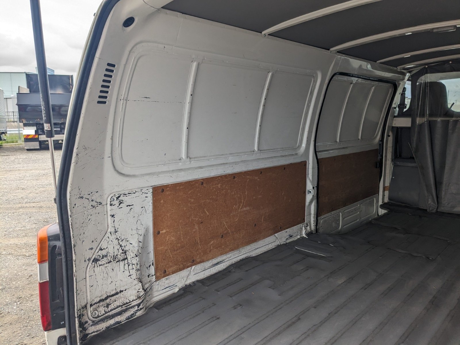 vehicle_image_202606061326329IQRshUbFN.jpg