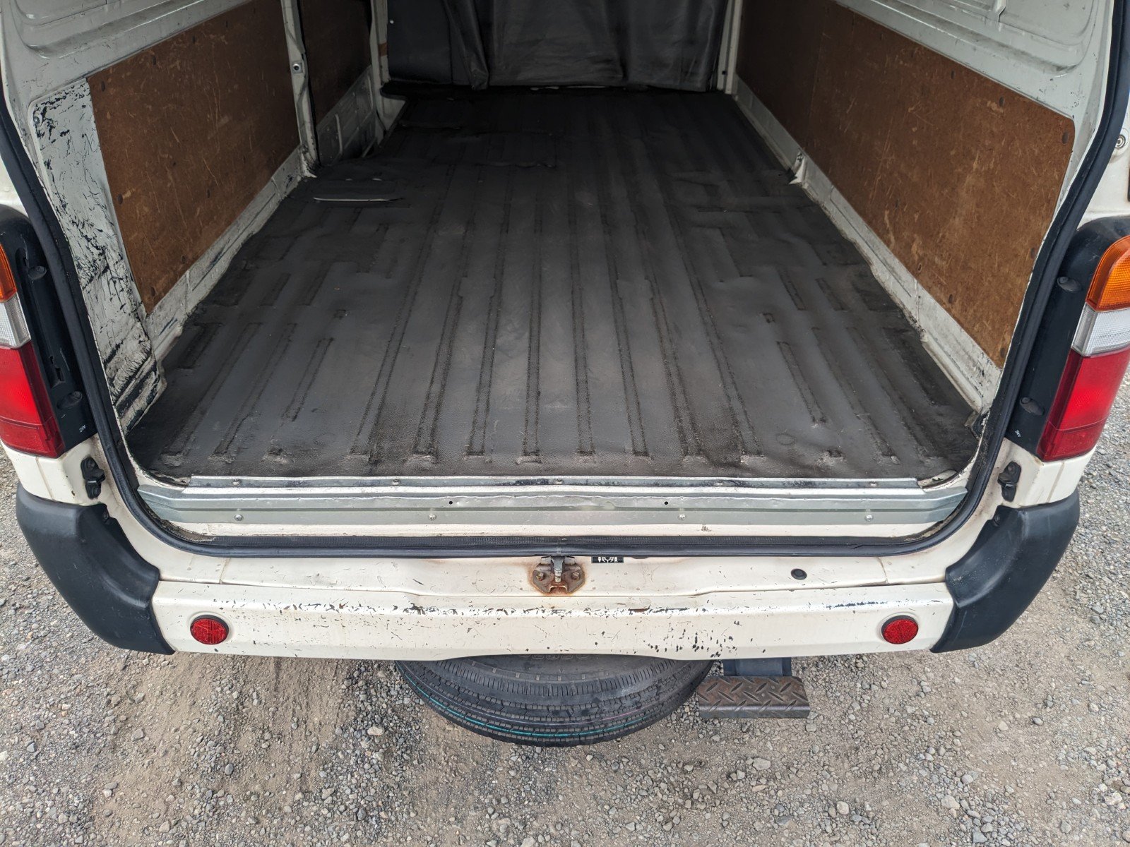 vehicle_image_20260606132632SbPzcwBgaH.jpg