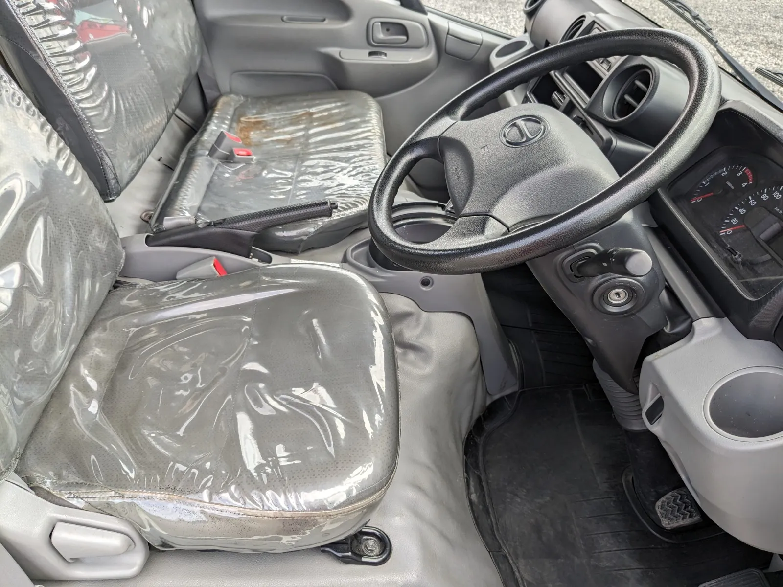 vehicle_image_202606161725194l3lQwHNxc.webp