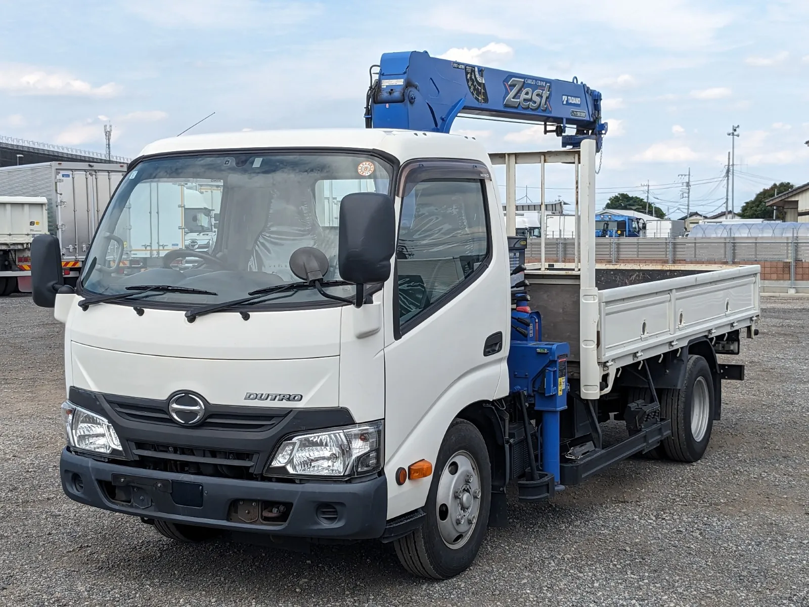 vehicle_image_20260616172519vj8Qnm7GJZ.webp