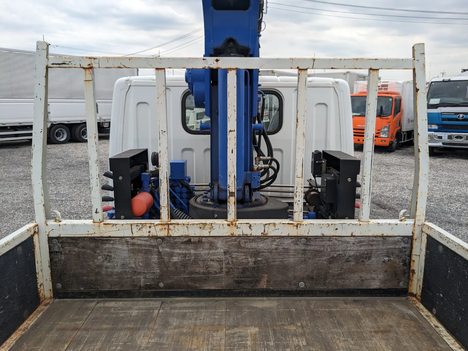 vehicle_image_20260616185047vxpf1QRYQx.webp