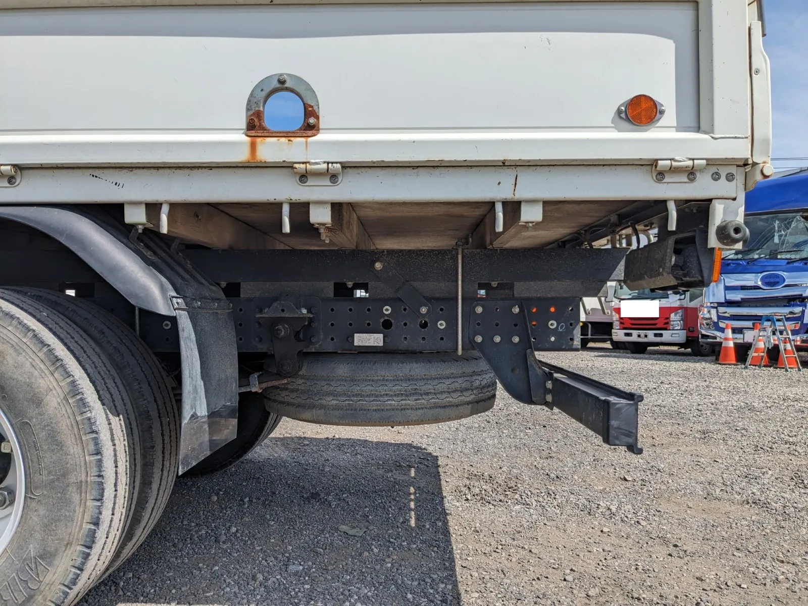 vehicle_image_202606191044397PyL3uLmO2.webp