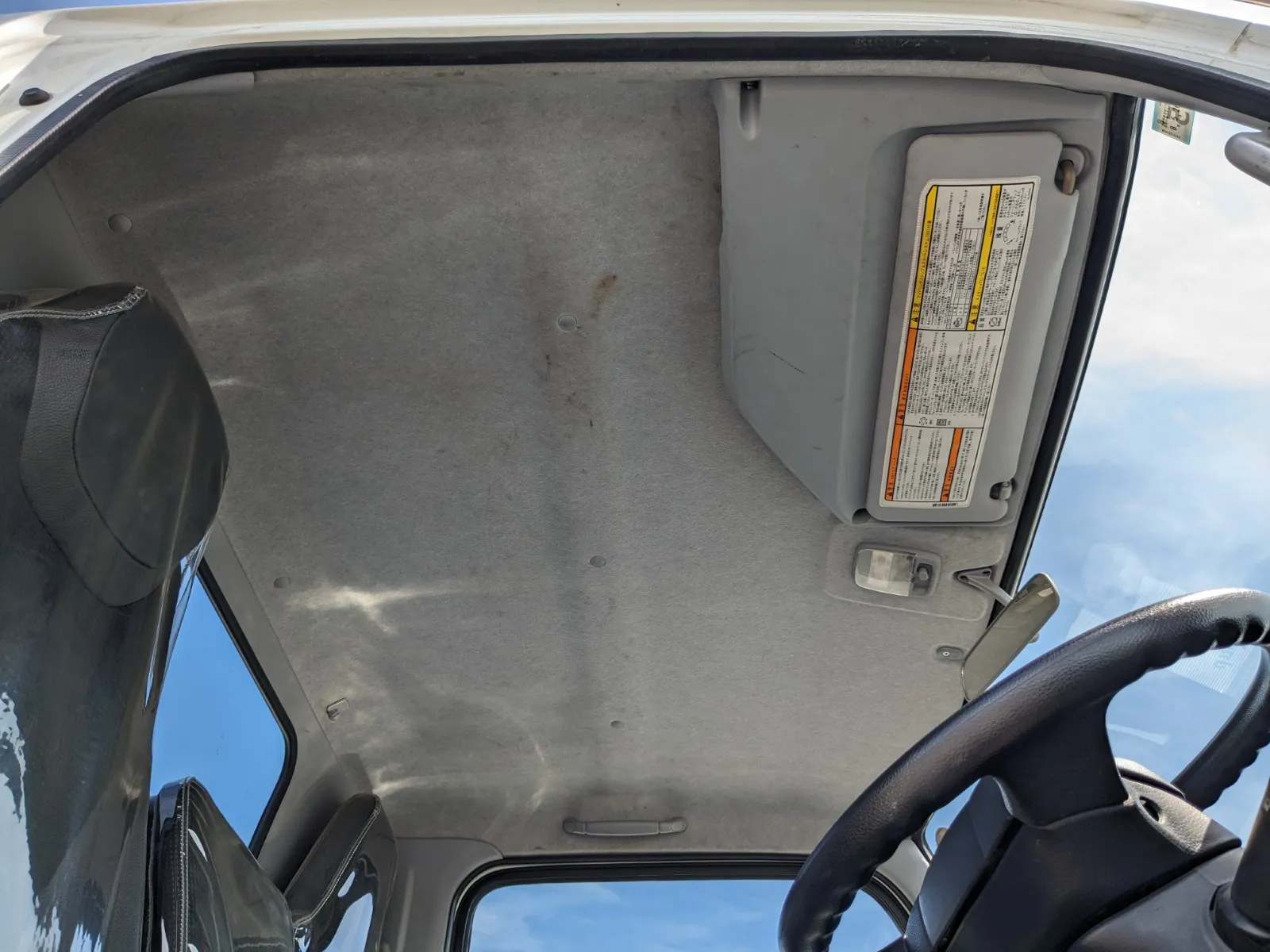 vehicle_image_20260619104439hfikg2NOL7.webp