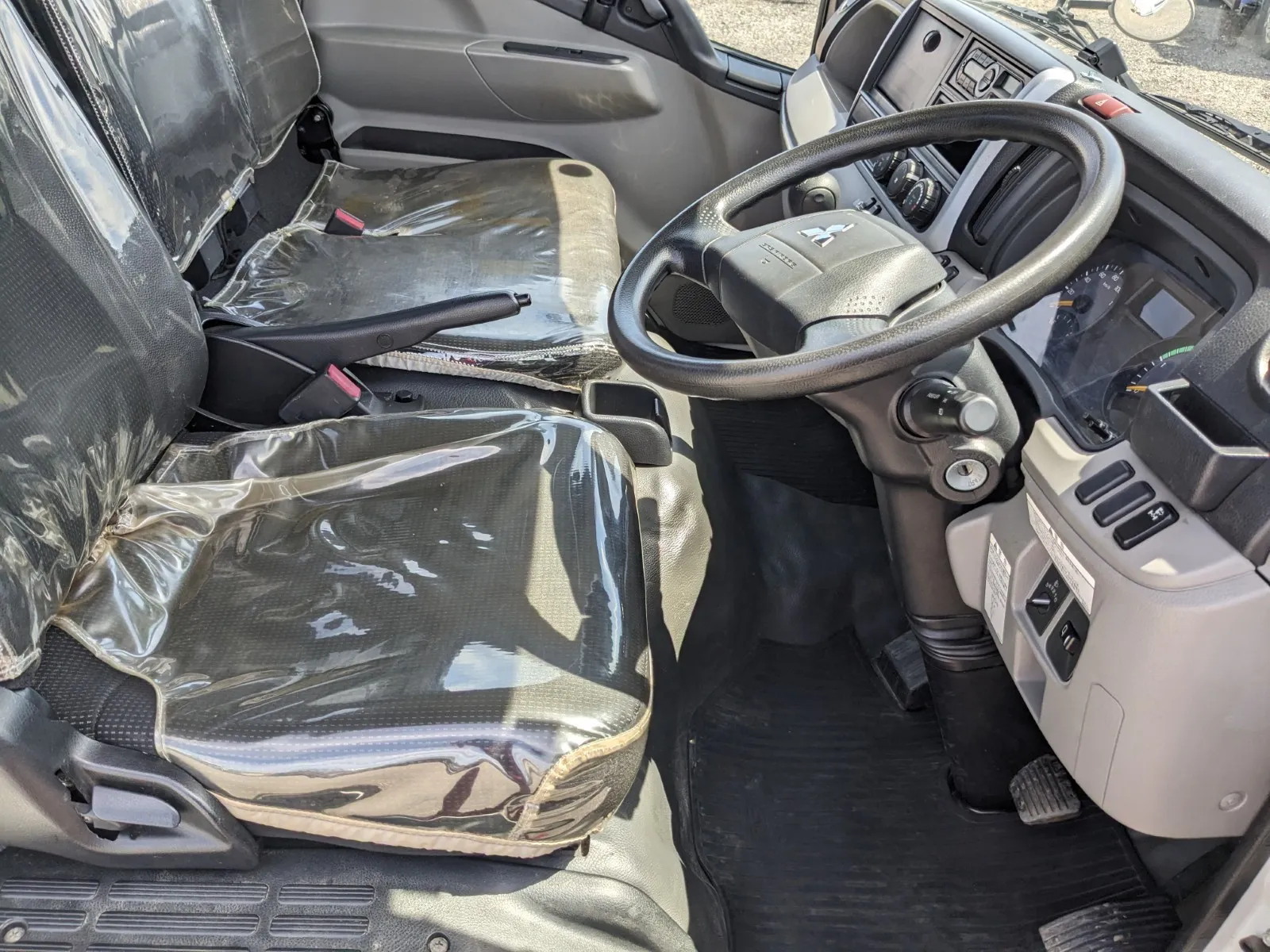 vehicle_image_20260619101223Lxaykicnmf.webp