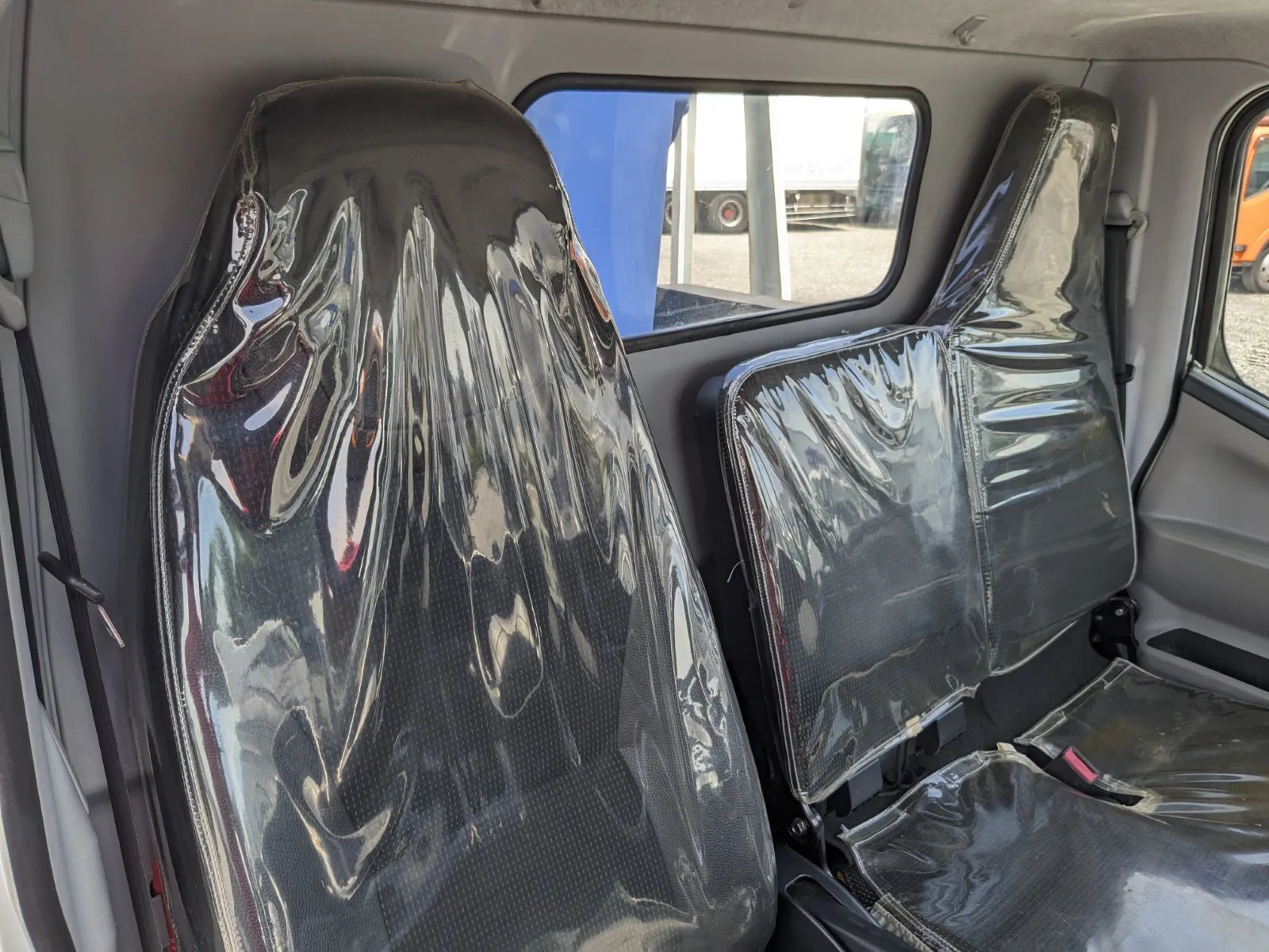 vehicle_image_20260619101223g3LuDKwTmk.webp
