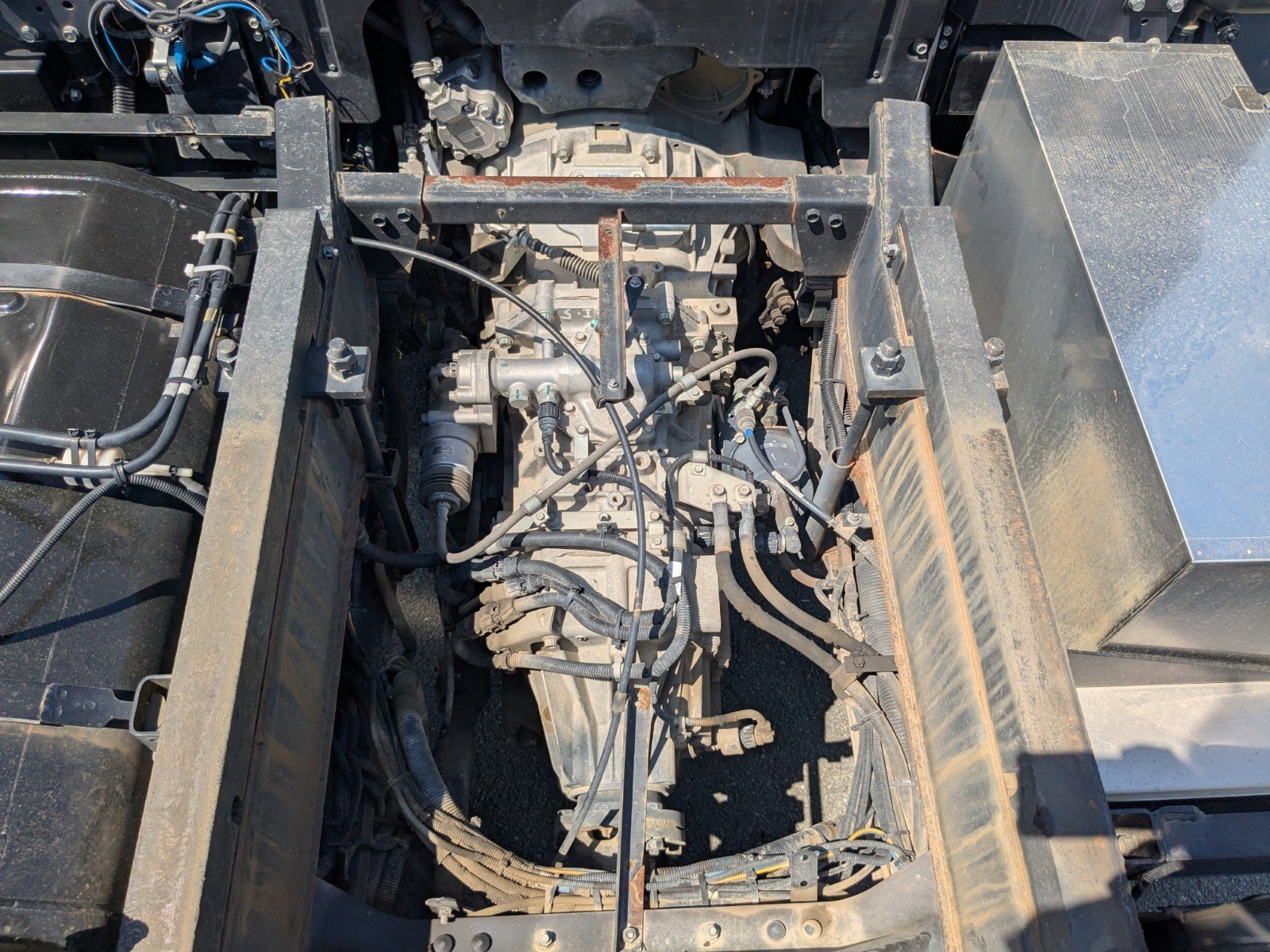 vehicle_image_20260519094712dRQlQi46yJ.jpg