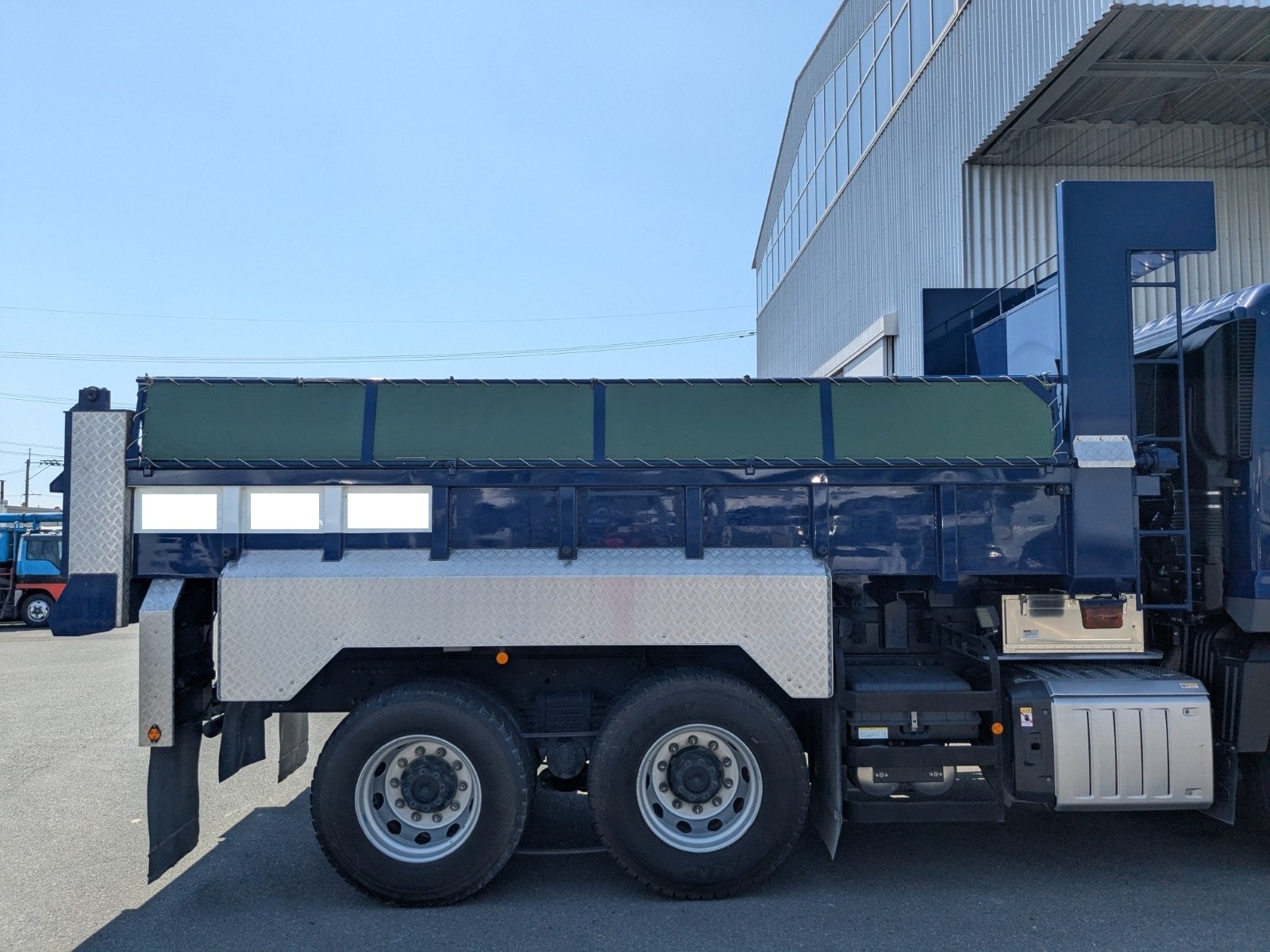 vehicle_image_20260519094712w8M1jIr5KU.jpg