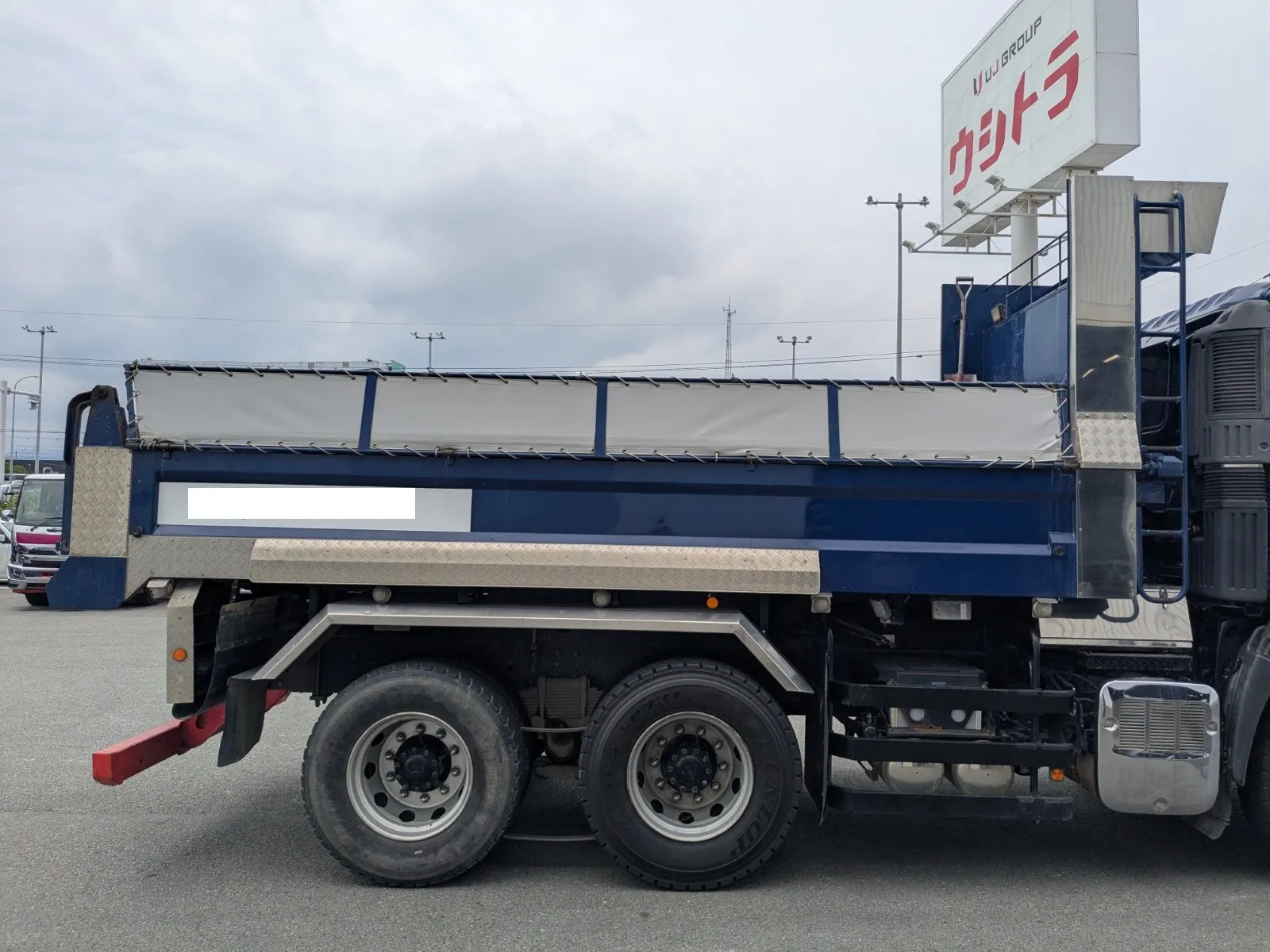 vehicle_image_20260701105426FZmx3YC0nn.webp