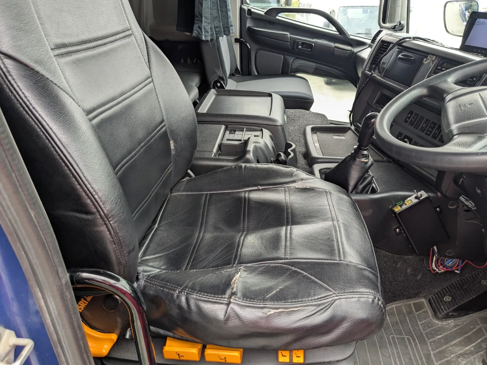 vehicle_image_202607011054346OCPEjpbmm.webp