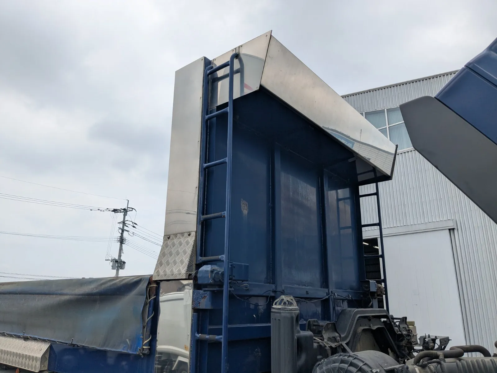 vehicle_image_20260701105437S9euV95vIo.webp