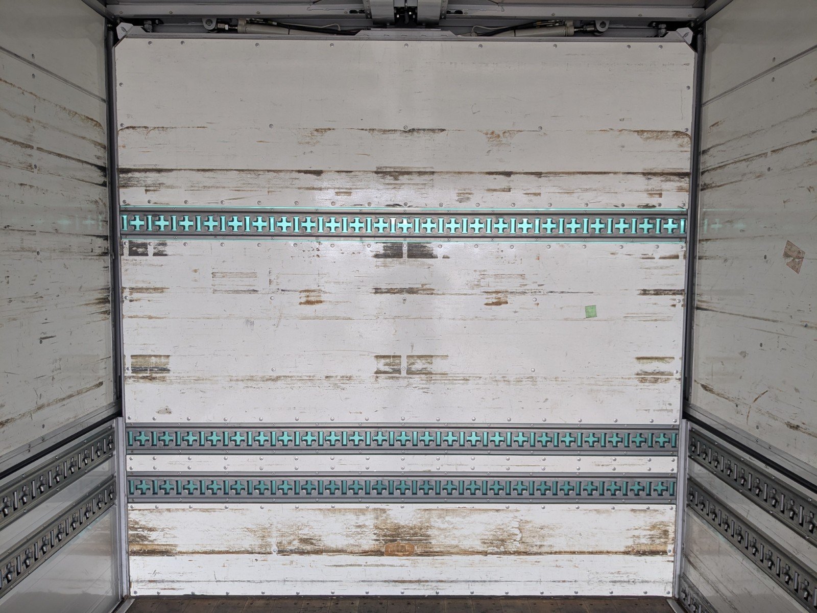 vehicle_image_202606030953187oPT2ujMRL.jpg