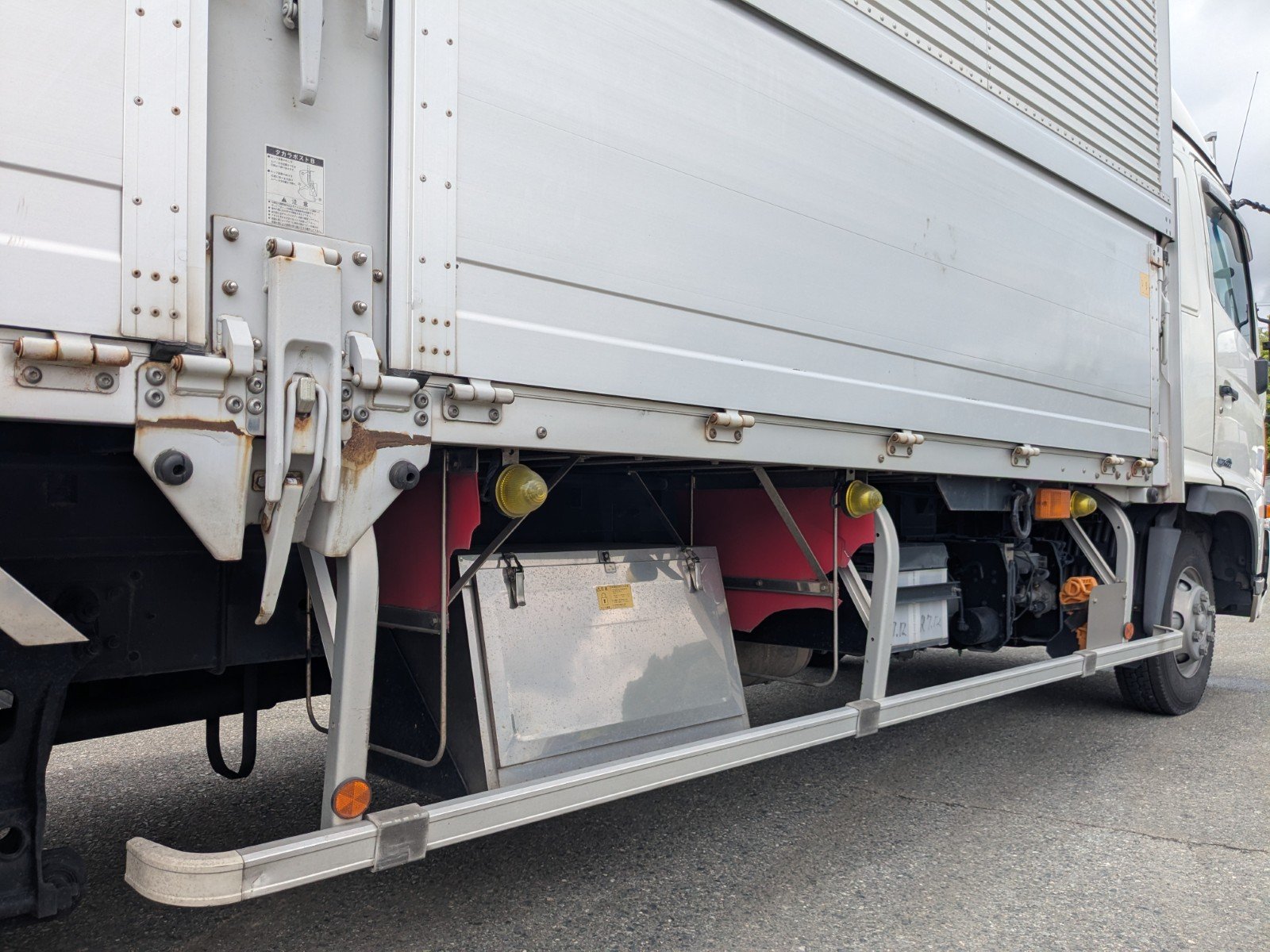 vehicle_image_20260603095318rVmouasLHW.jpg