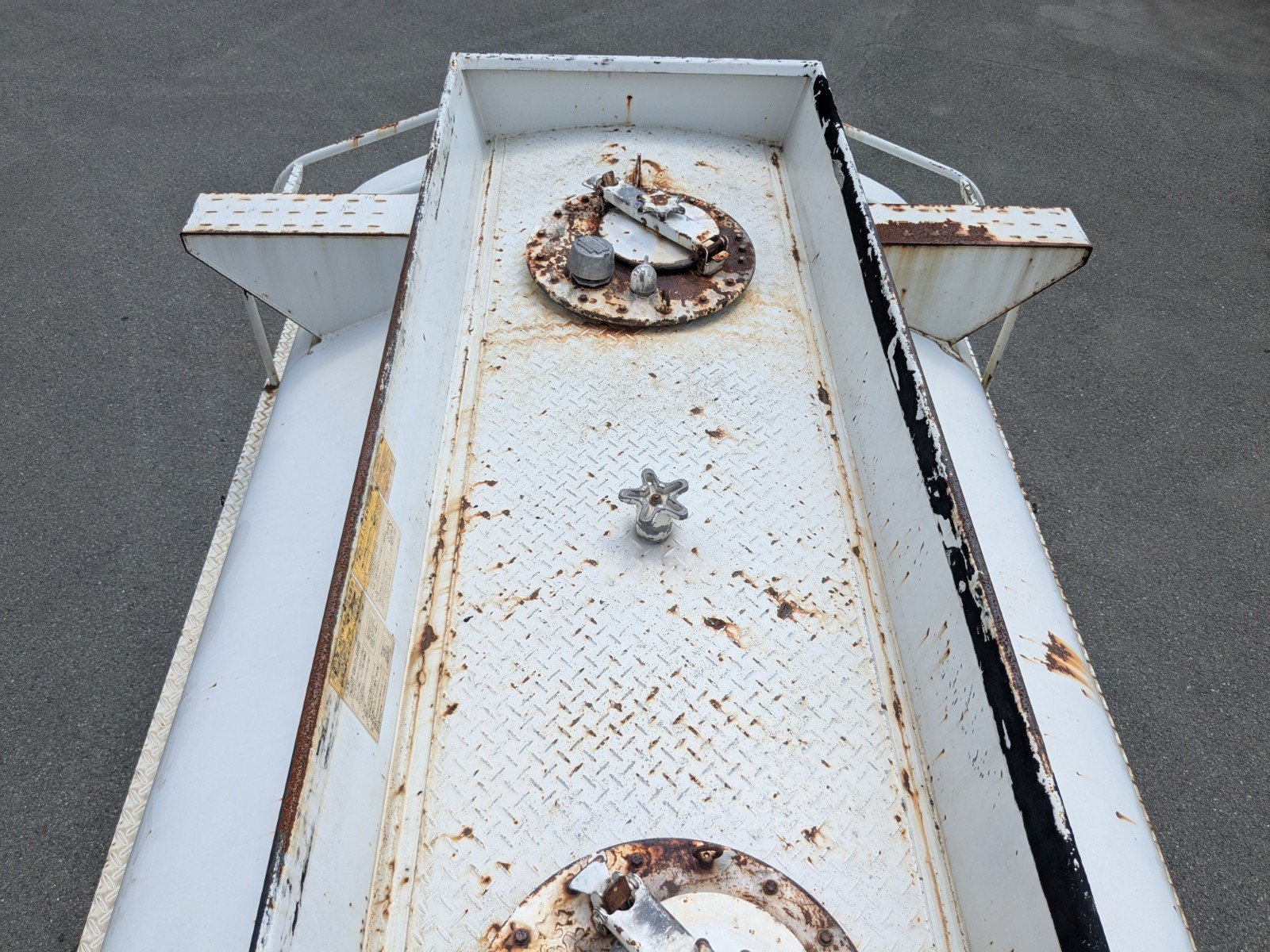 vehicle_image_202606010952110GuErxBU77.jpg