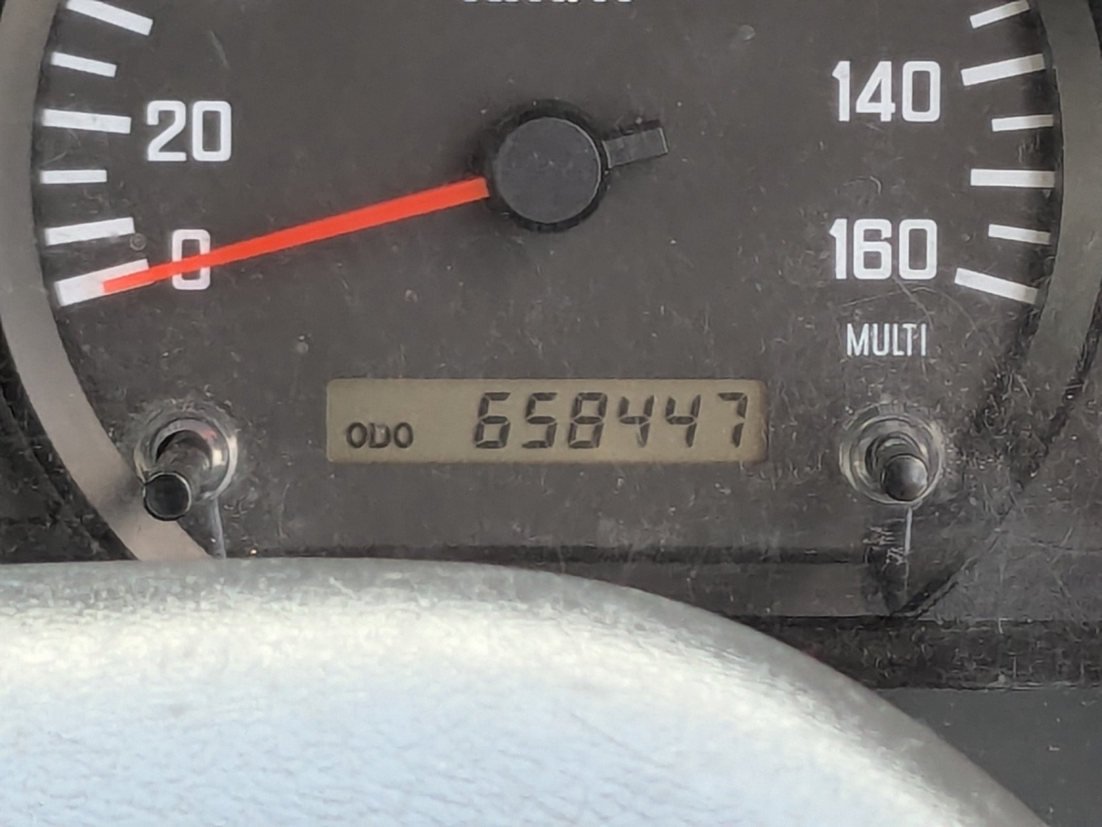 vehicle_image_20260601095211FsIq1e4Tpk.jpg