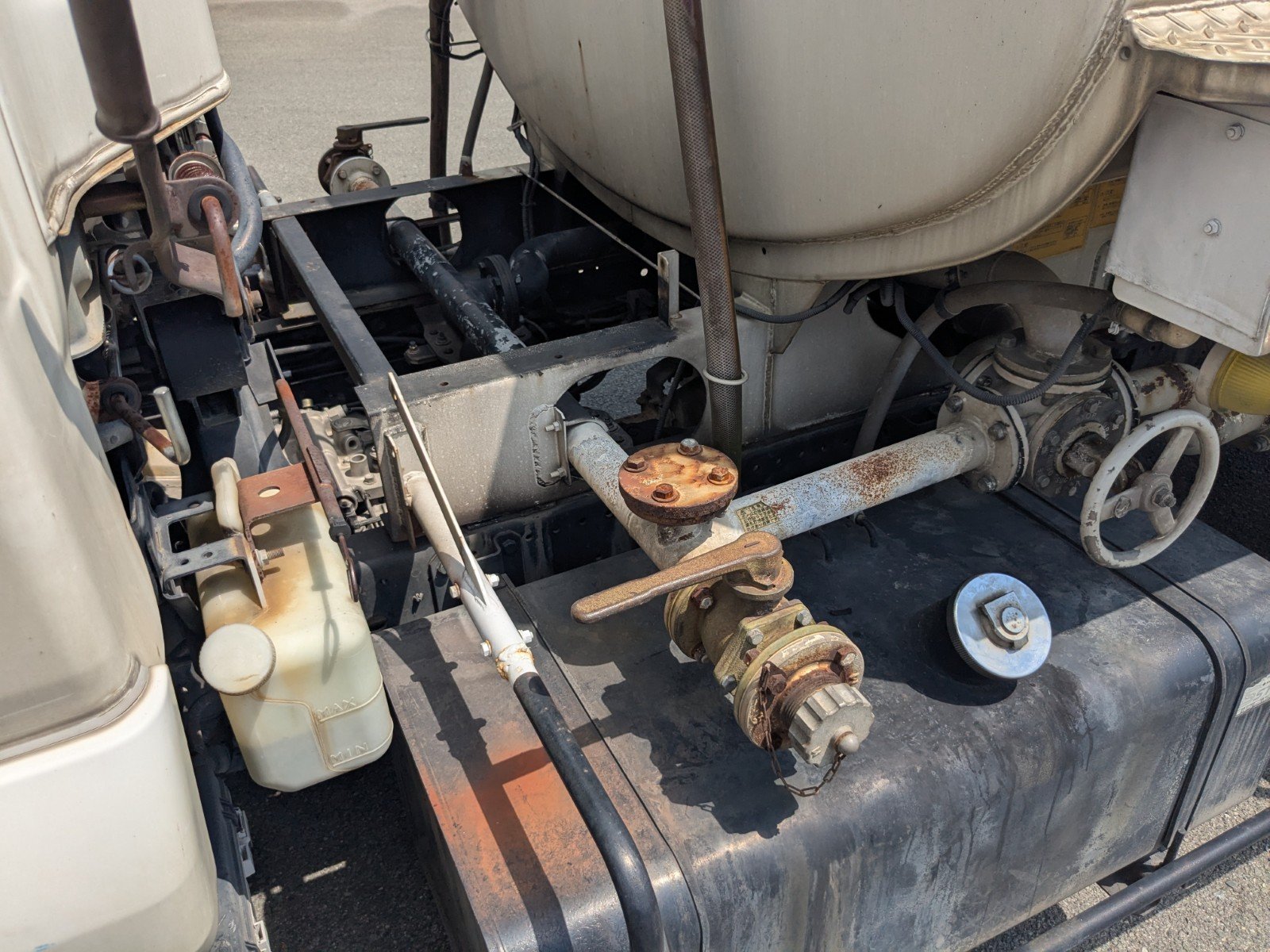 vehicle_image_20260601095211FwyAys5dqI.jpg