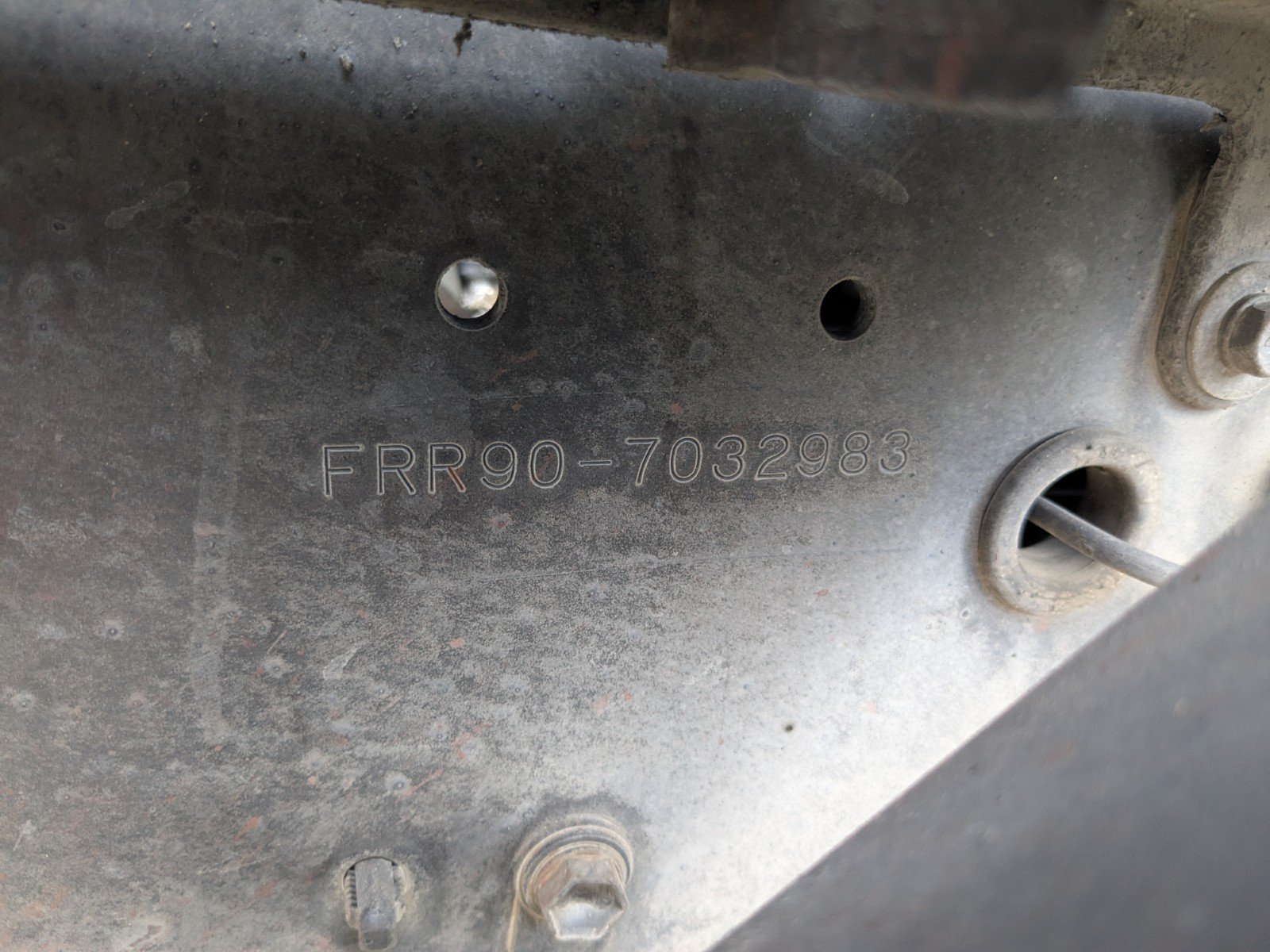 vehicle_image_20260601095211fRq26Qad2D.jpg