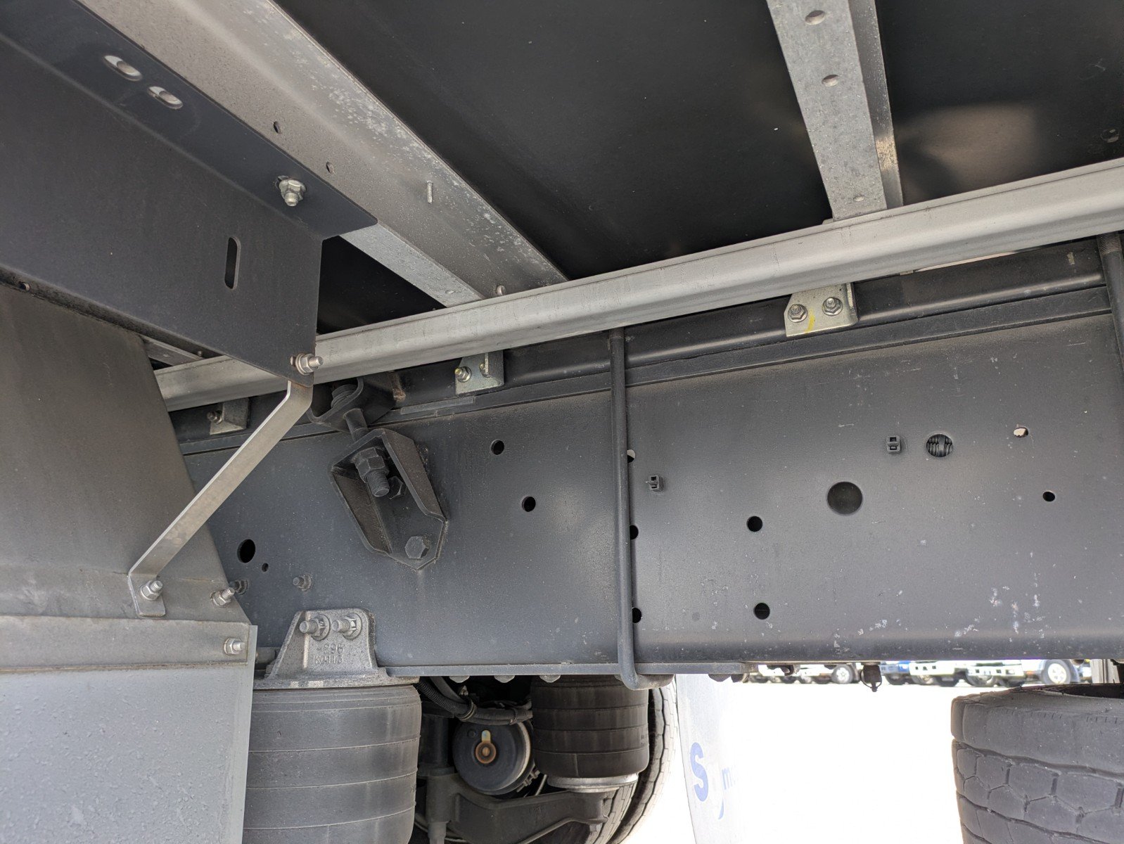 vehicle_image_20260515091614LuFqcQS7nu.jpg