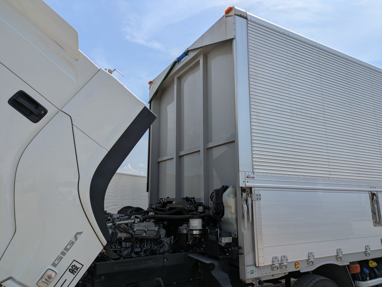 vehicle_image_20260515091614Yi6YUNswgy.jpg