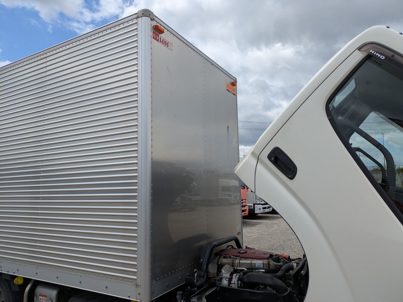 vehicle_image_20260427153612QKhtjc6m0Y.jpg