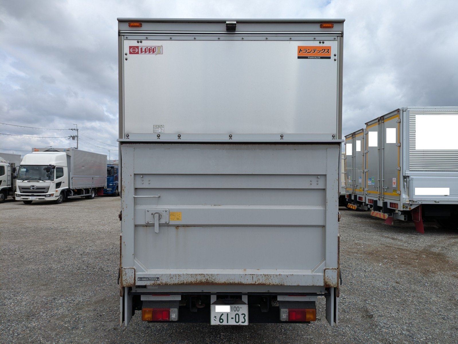 vehicle_image_20260427153612YyhN5PzUQT.jpg