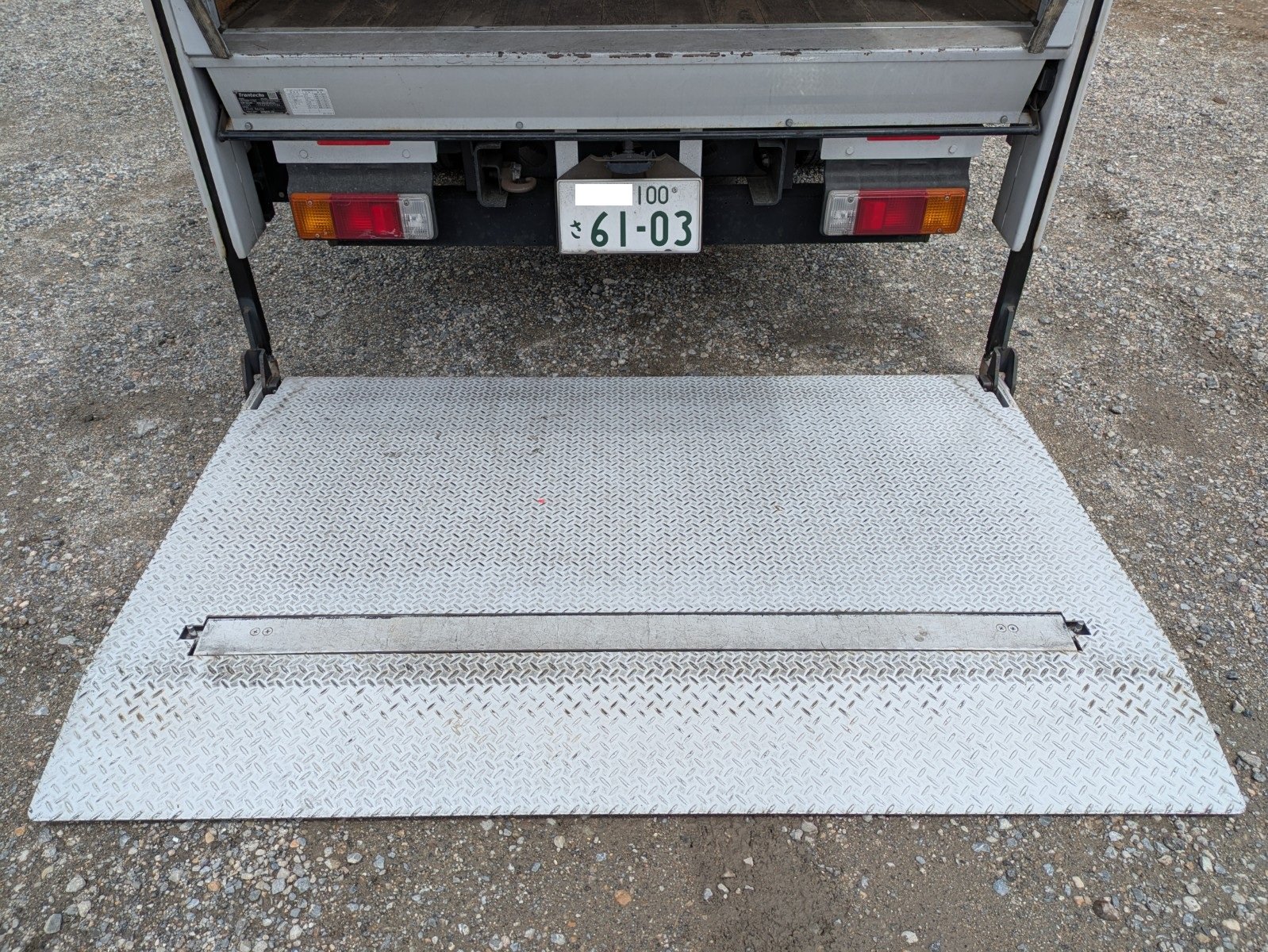 vehicle_image_20260427153612w09OqaIBOO.jpg