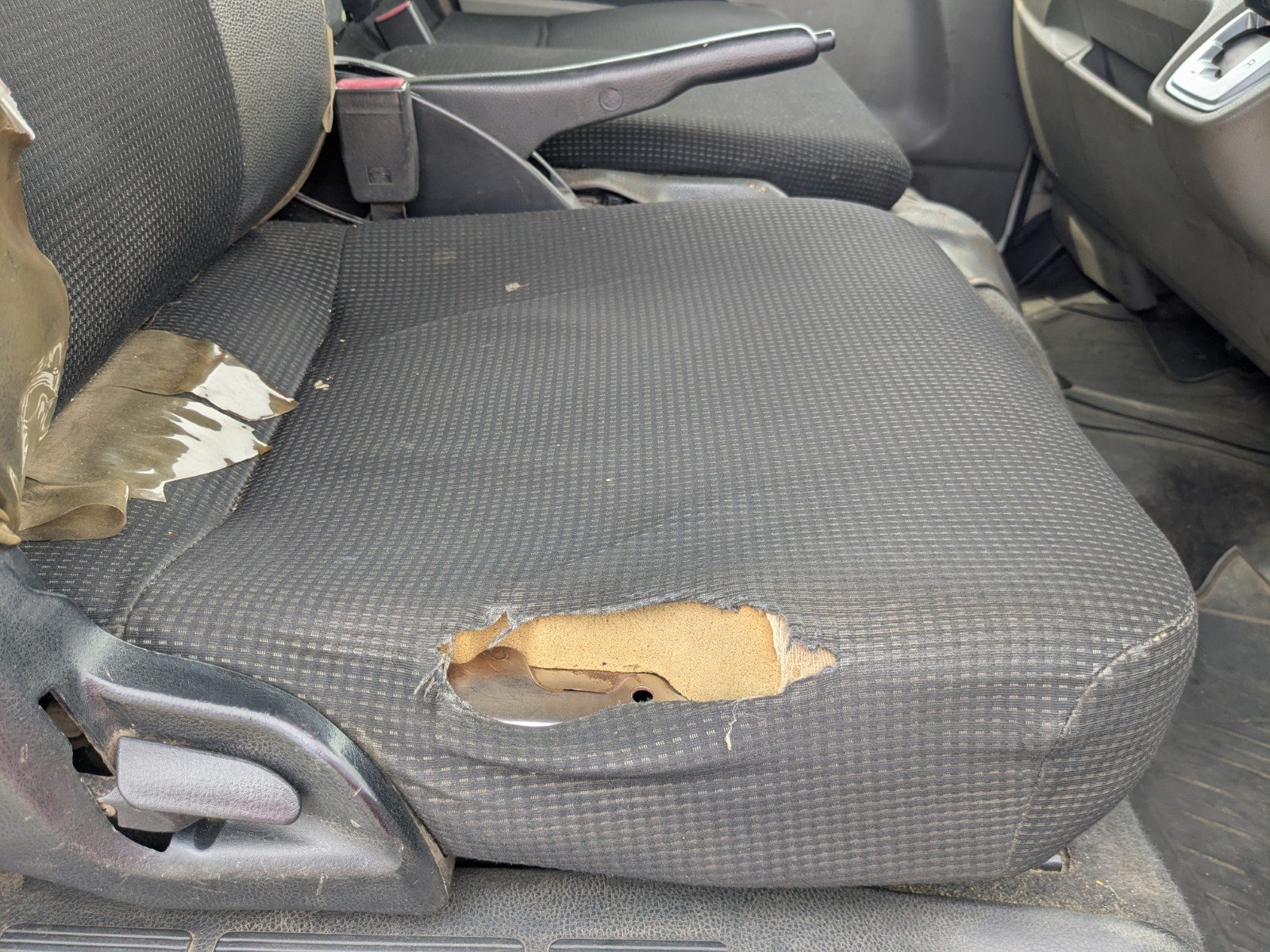 vehicle_image_20260508160816PWnwJ6JorY.jpg