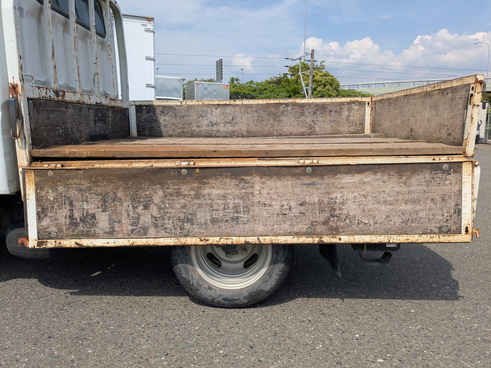 vehicle_image_20260508160816ho3pLSk3TW.jpg