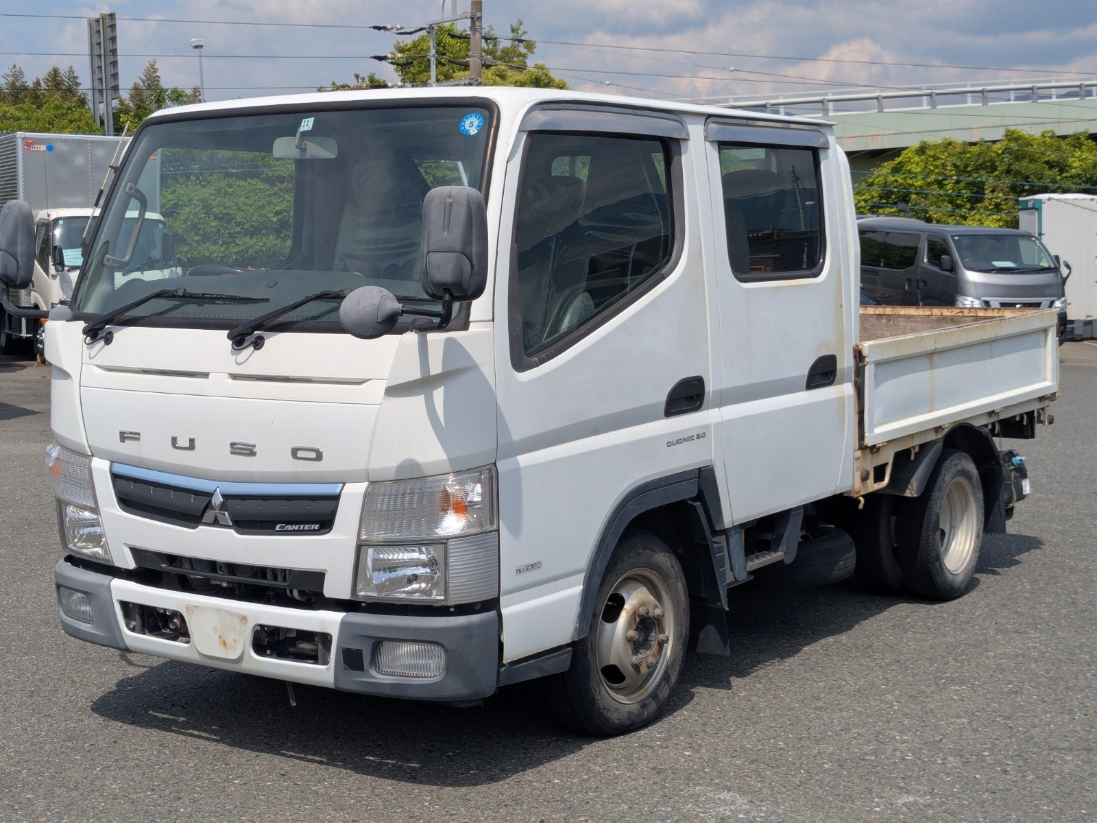vehicle_image_20260508160816rVm4LoJ2VM.jpg