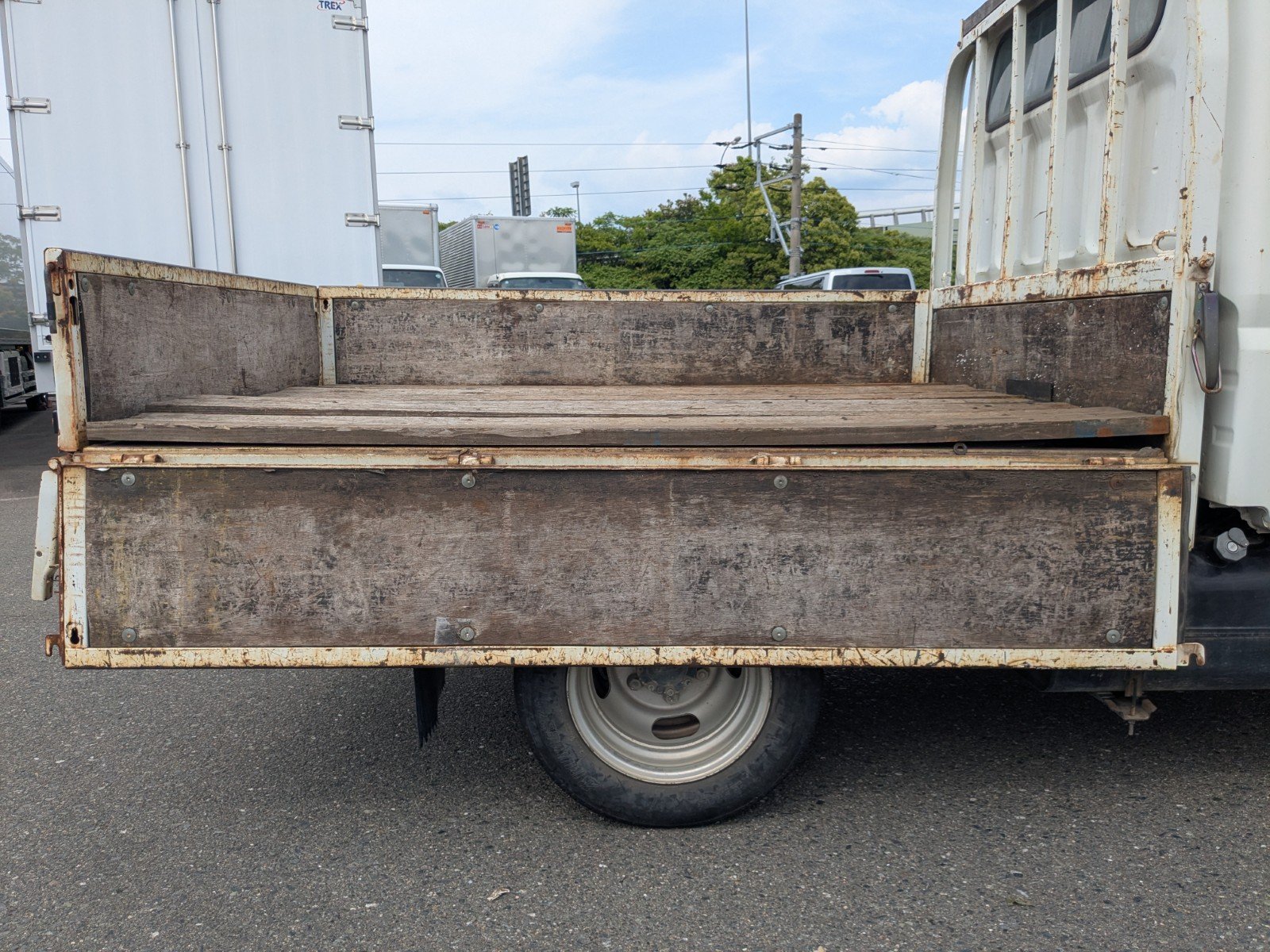 vehicle_image_20260508160816zFpqZL4cqP.jpg