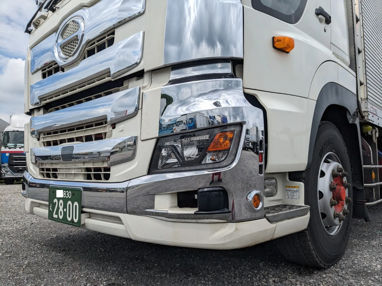 vehicle_image_20260701132506sK6RHlXT9O.webp