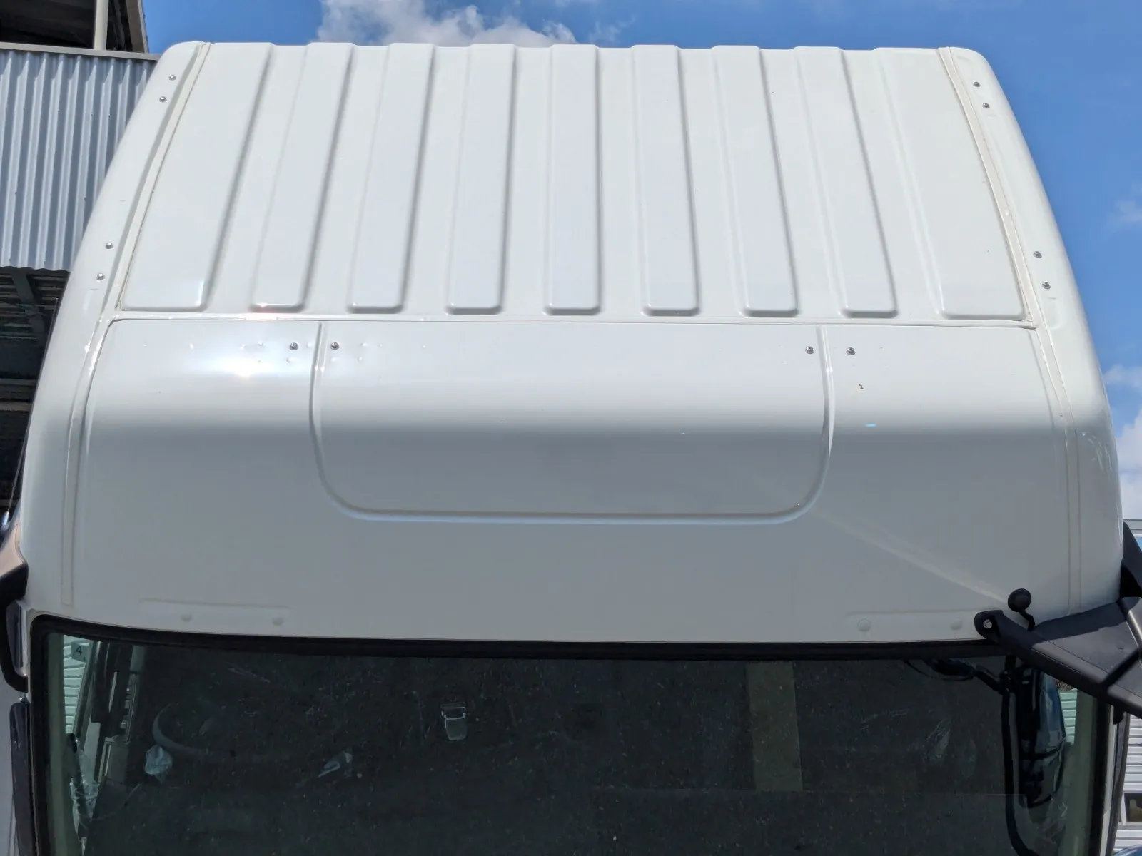 vehicle_image_202607311014475El6h3R9tb.webp