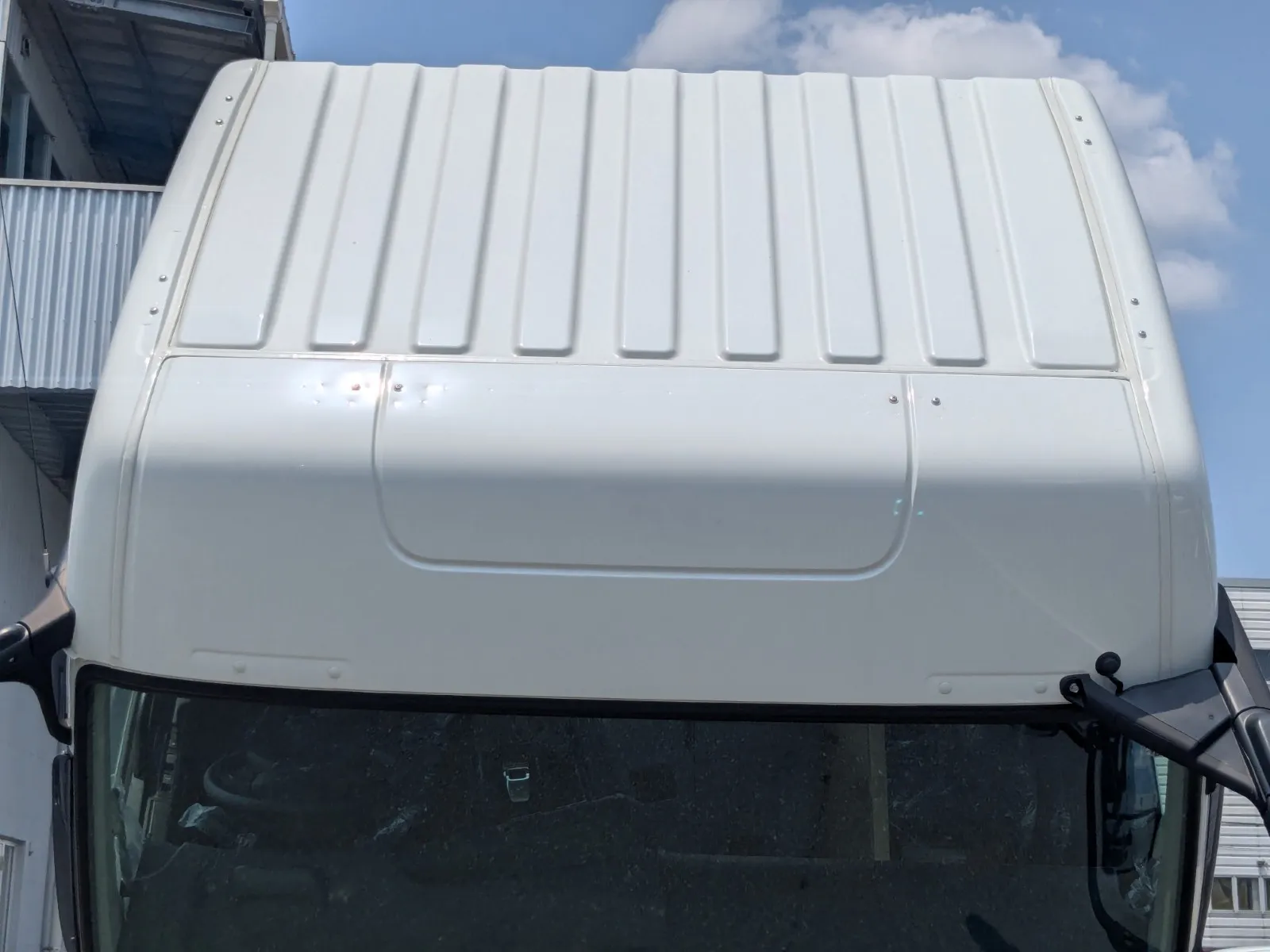 vehicle_image_20260727151842FvNOUPVU6a.webp