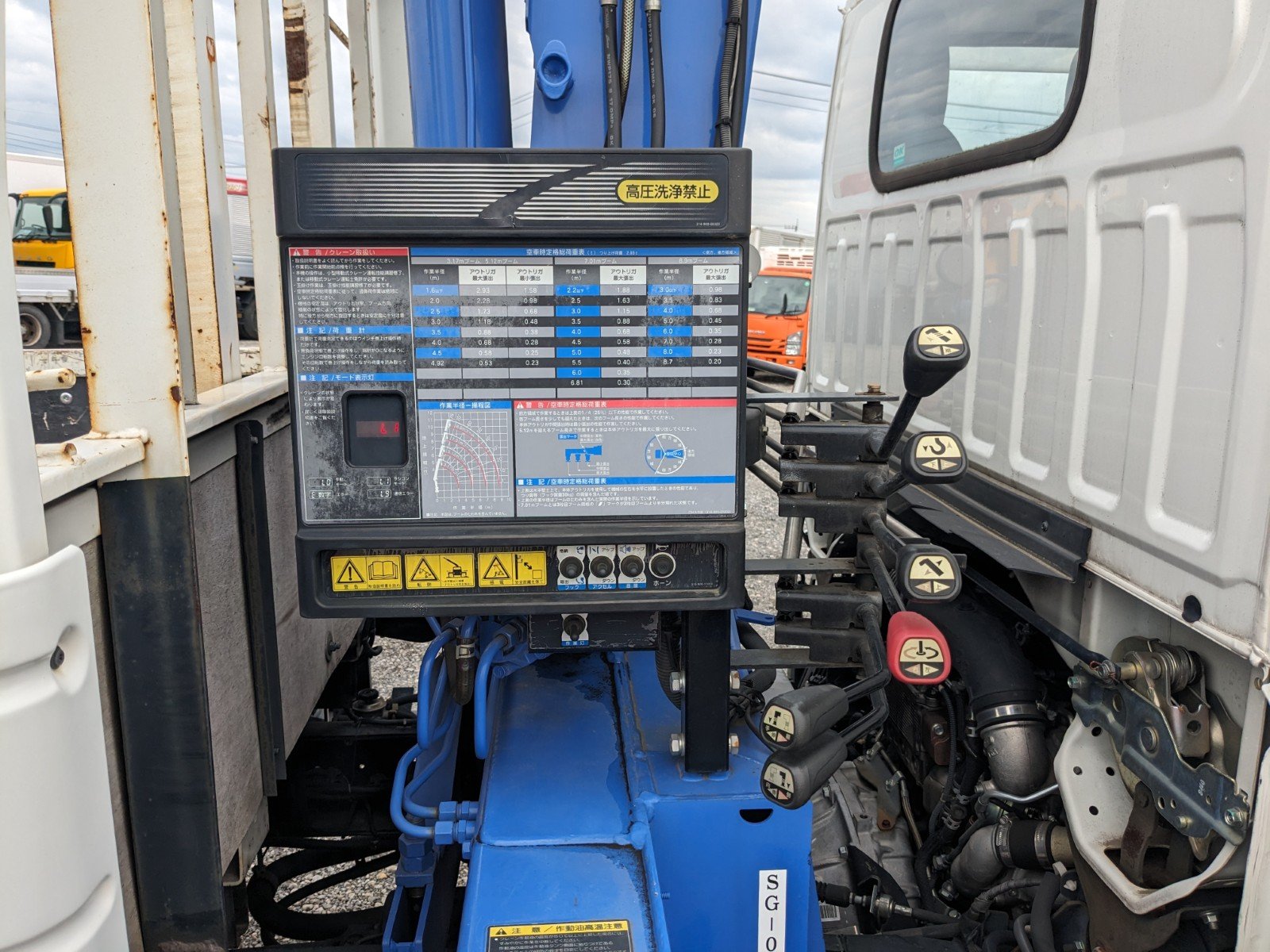 vehicle_image_20260612094745uNr9c9nPB2.jpg