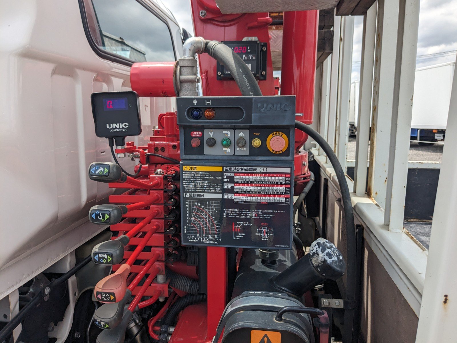 vehicle_image_20260606141658A1RpUlXuZ1.jpg