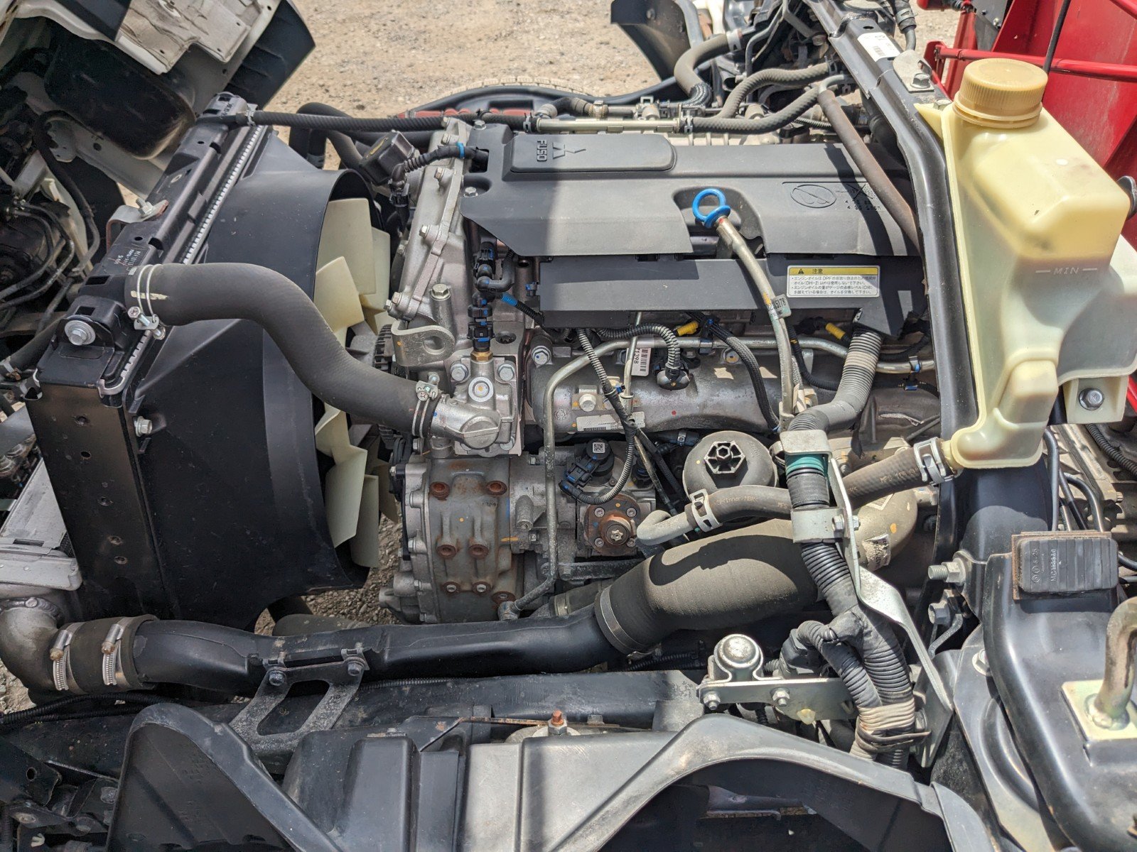 vehicle_image_20260606141658VeGImqnBwj.jpg