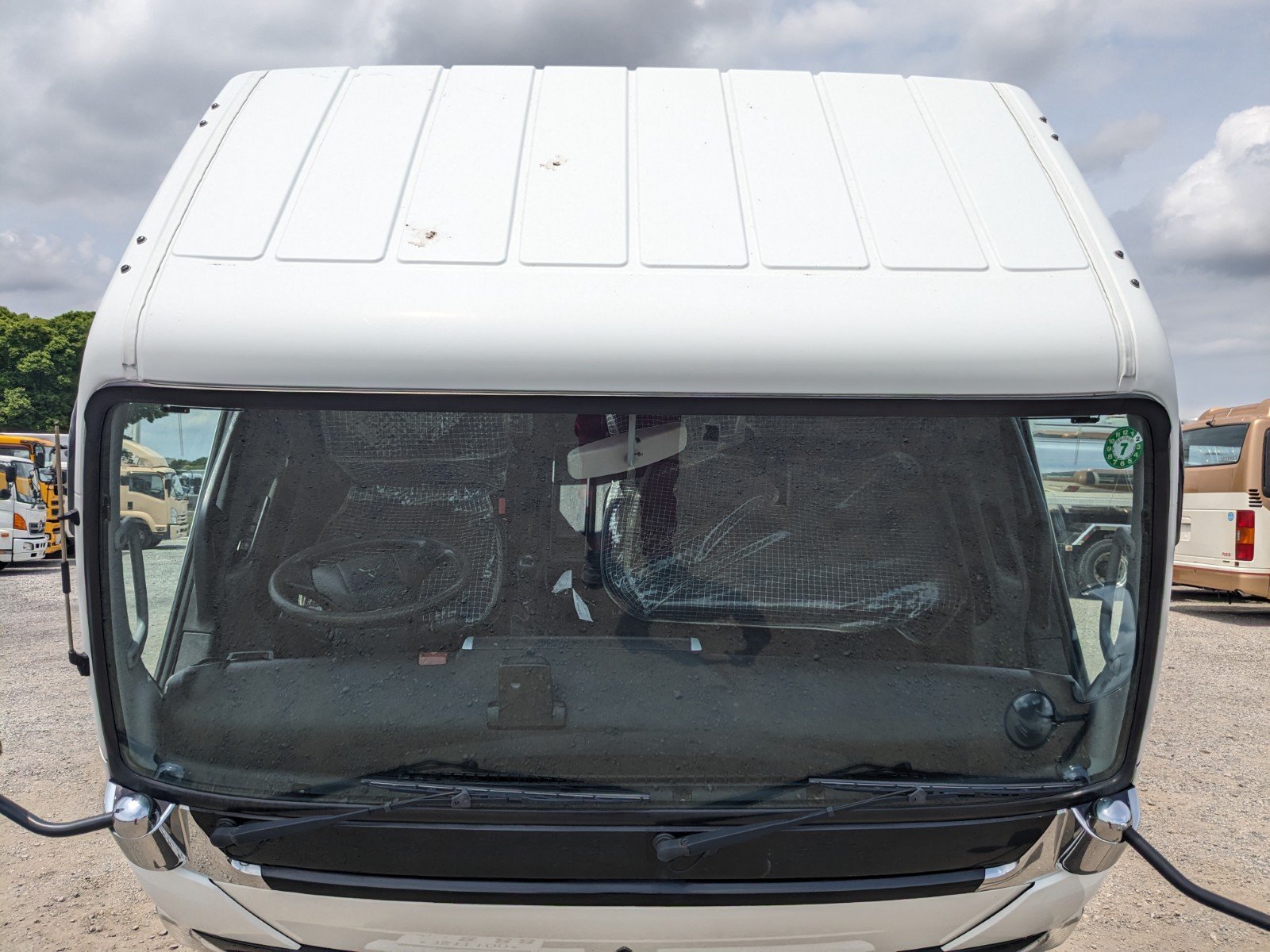 vehicle_image_20260606141658pYjCv19uII.jpg