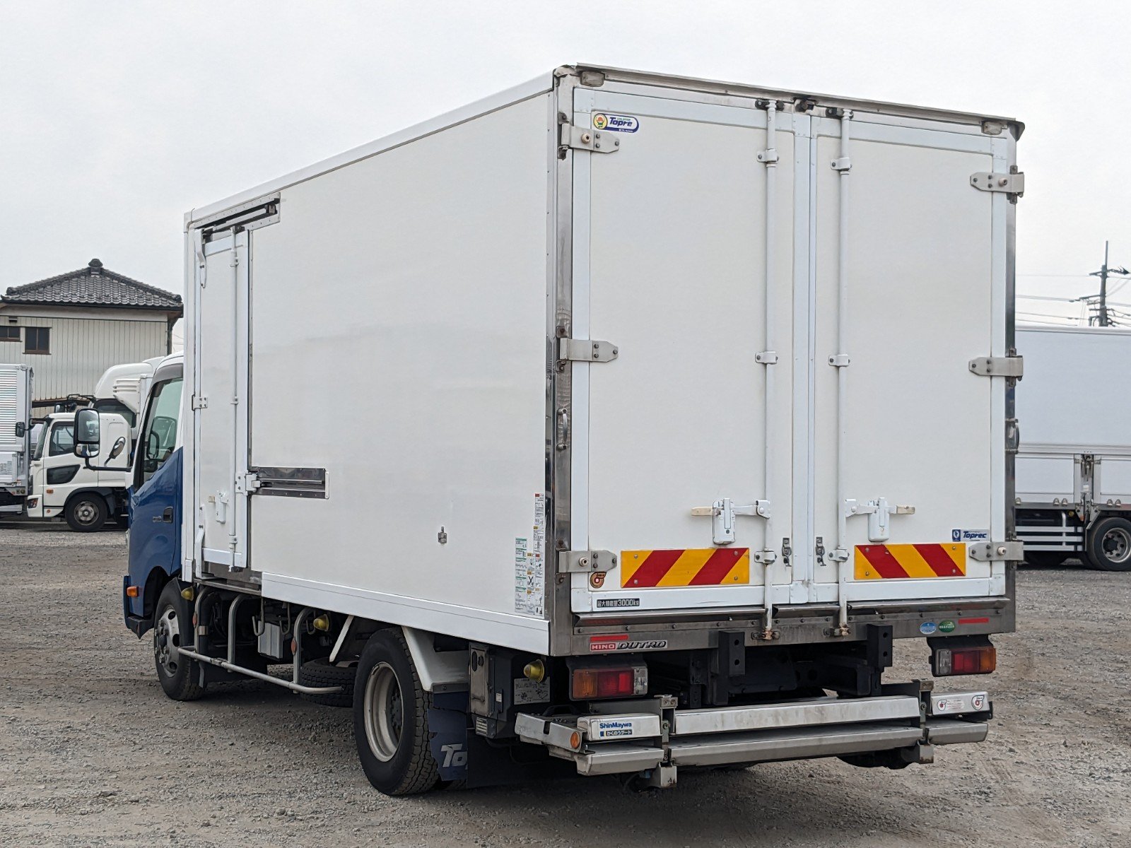 vehicle_image_202606061319240rZinWrOz4.jpg