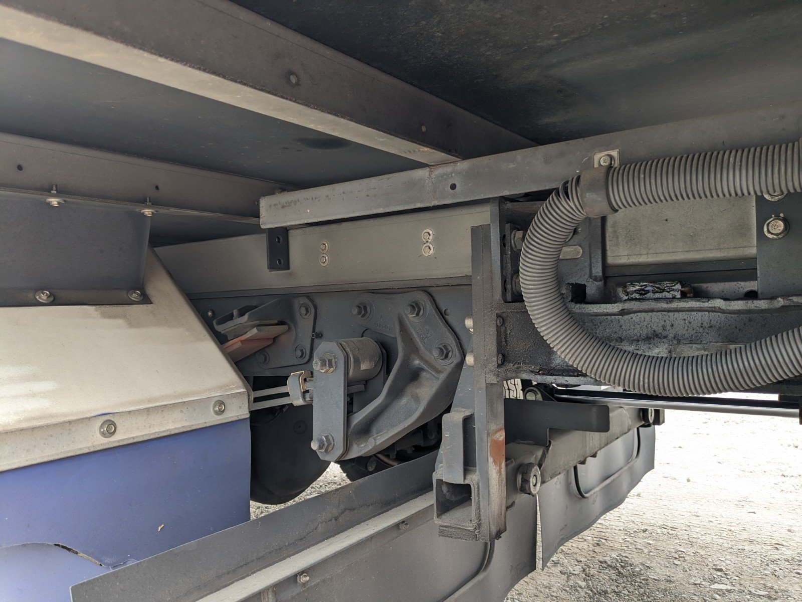 vehicle_image_20260606131924kWcUo23rzD.jpg