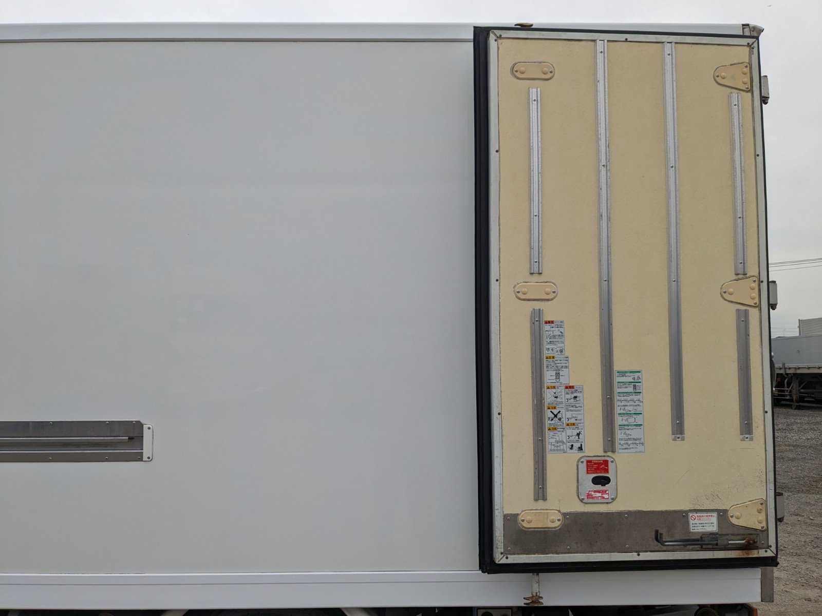 vehicle_image_20260606131924sBteLzViNG.jpg