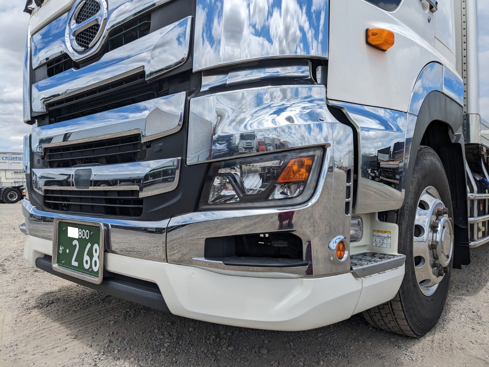 vehicle_image_2026060909280951jBmHdIwB.jpg